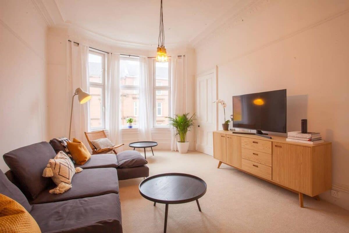 Apartment Stunning 2 Bed In Heart Of West End