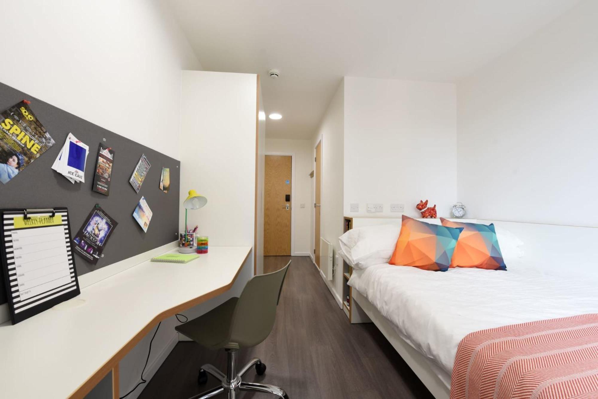 For Students Only Cosy Ensuite With Private Bathrooms At Dobbie's Point In * Glasgow