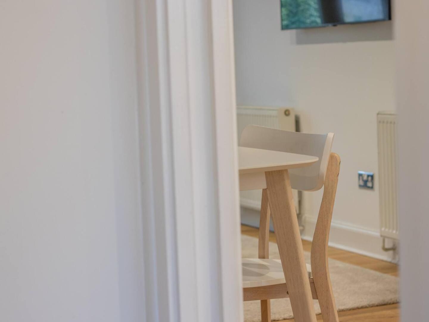 Holiday home Pass The Keys Stylish West End Detached Mews Glasgow