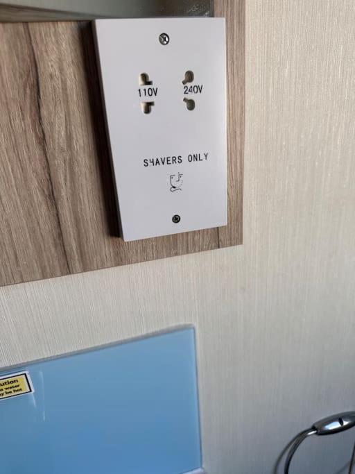Apartment 3-bedroom Swift Caravan - Uddingston, Glasgow