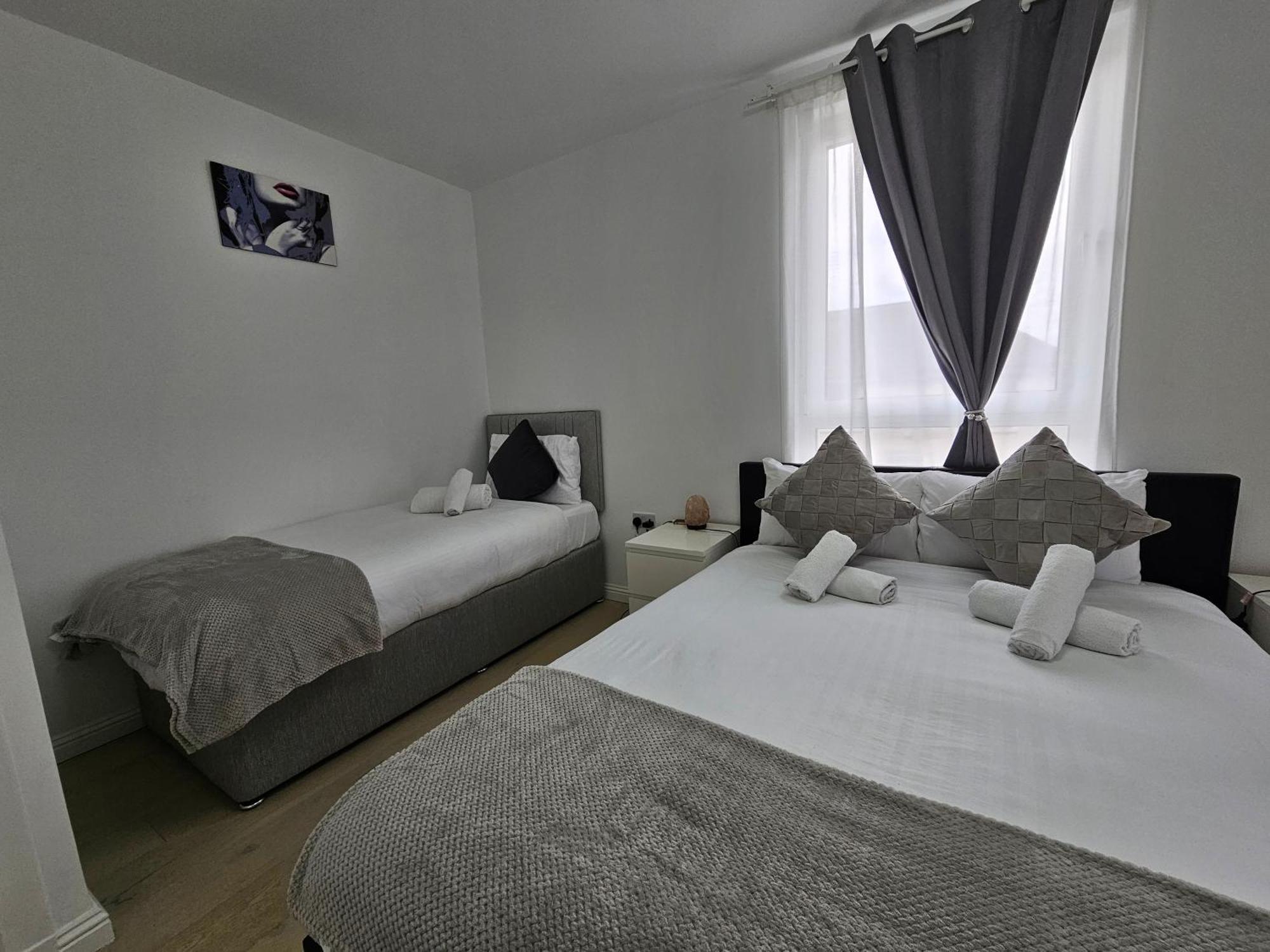 Lovely House With Private Parking! Glasgow! Holiday home Glasgow