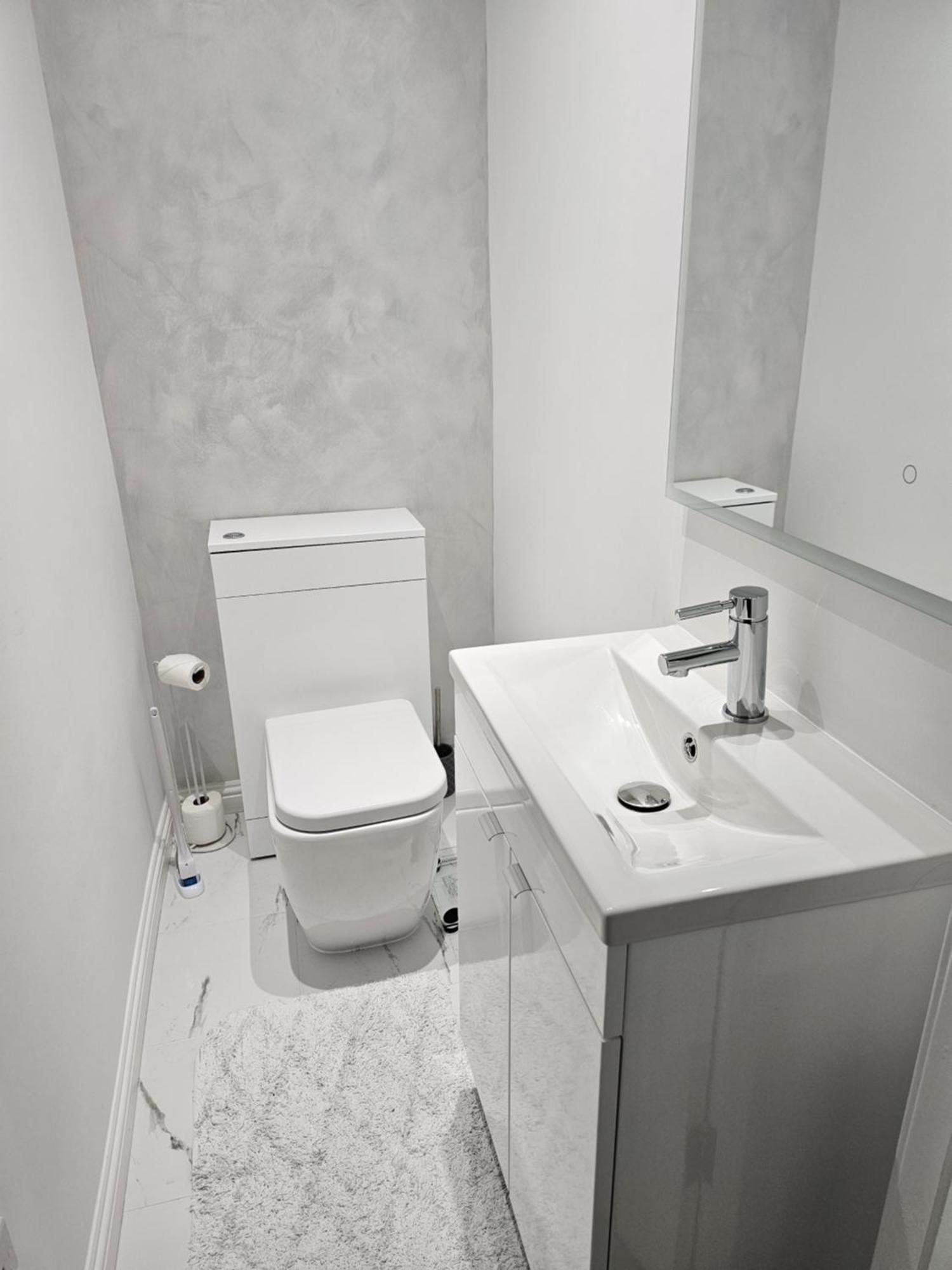 Lovely House With Private Parking! Glasgow! Holiday home