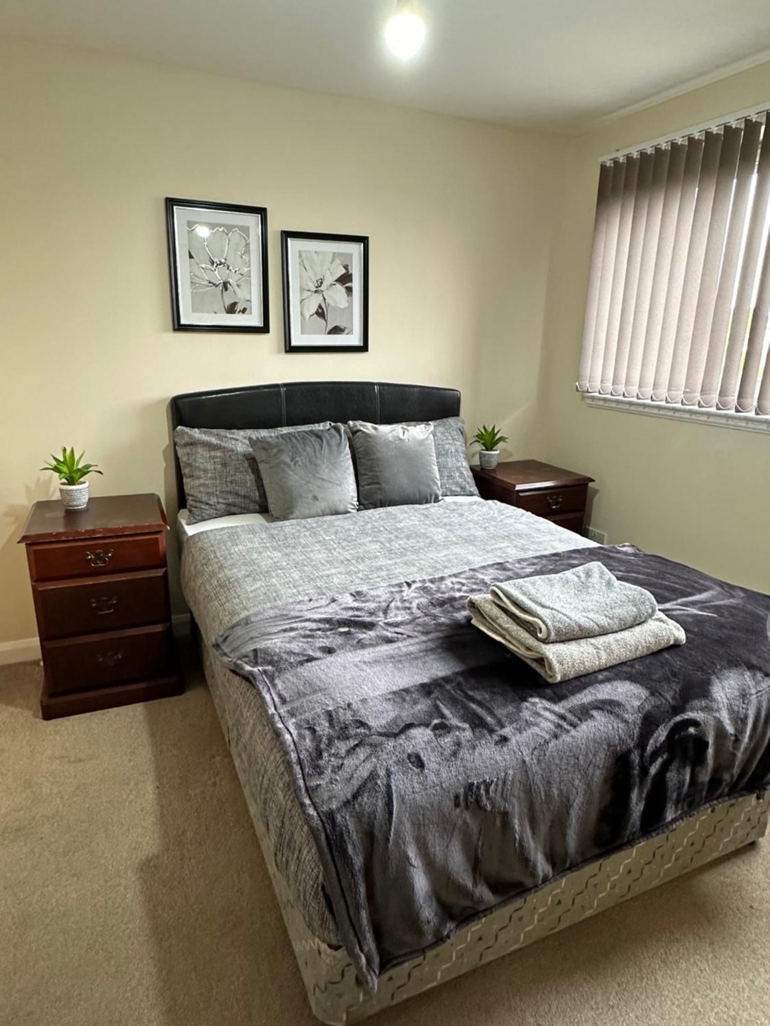 Down Town Pad*2bed&free Parking* *