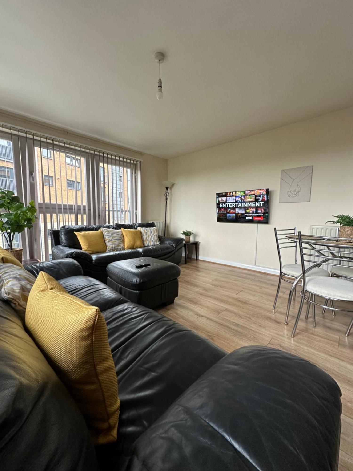 Down Town Pad*2bed&free Parking* Glasgow