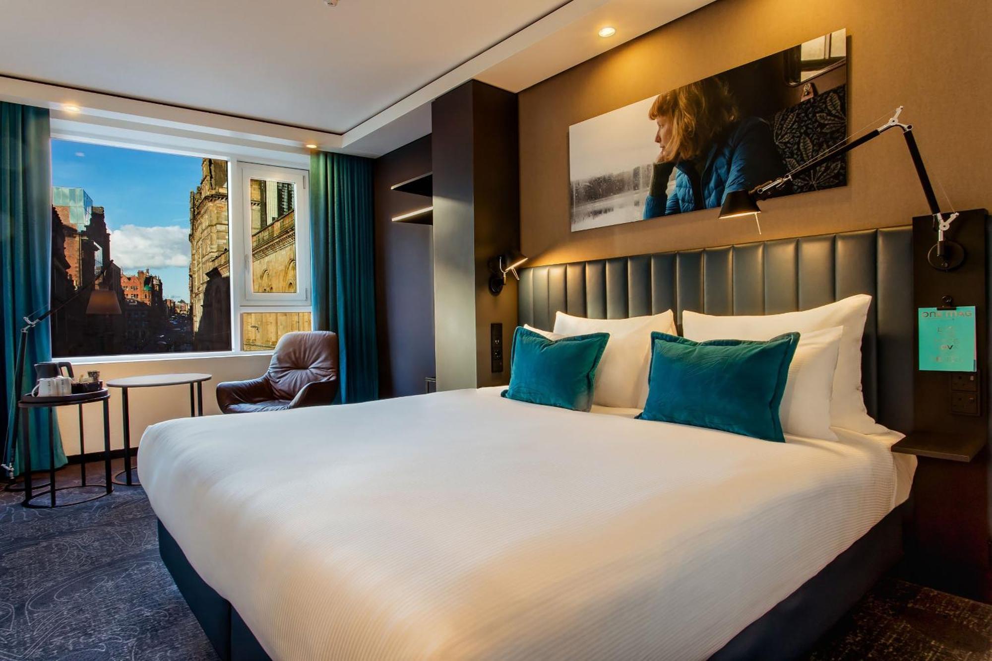 One 3* Glasgow