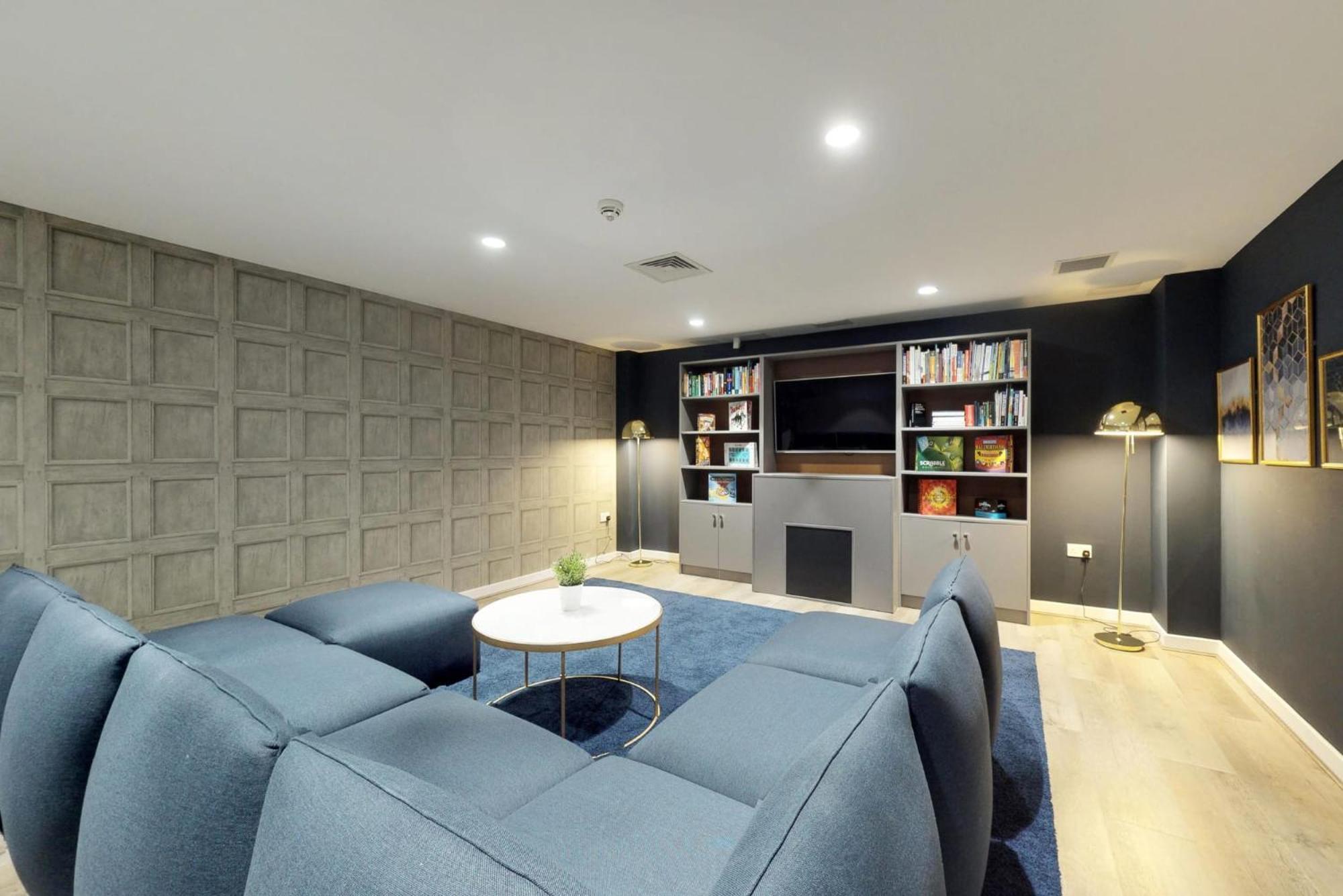 Stunning Living At Abodus St In