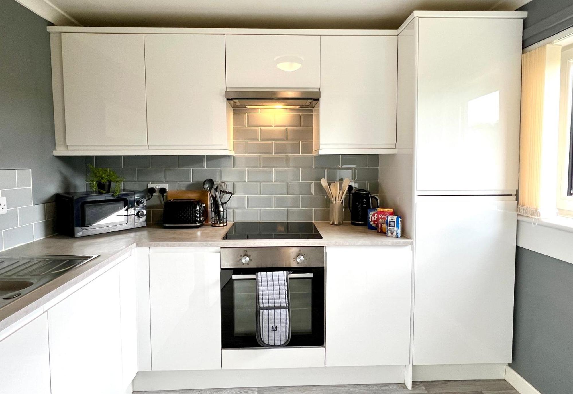 Apartment Spacious 2 Bed-flat In - Free Parking