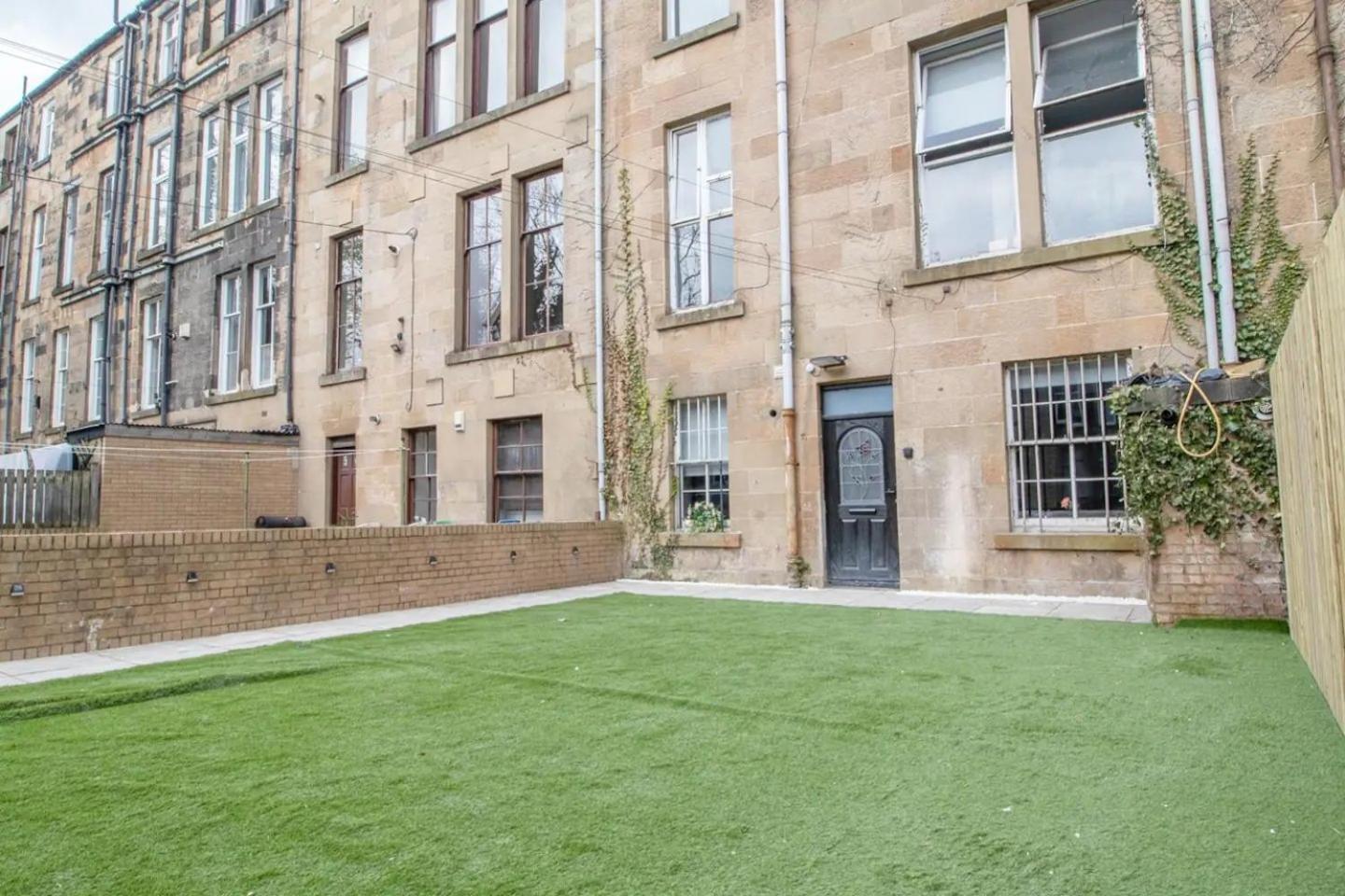 Pass The Keys Private Garden West End With Parking