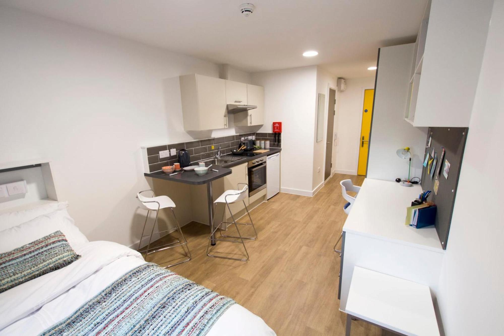 Exclusively For Students Unwind In Glasgow'S Premier Accommodation At Foundry Courtyard Apartment