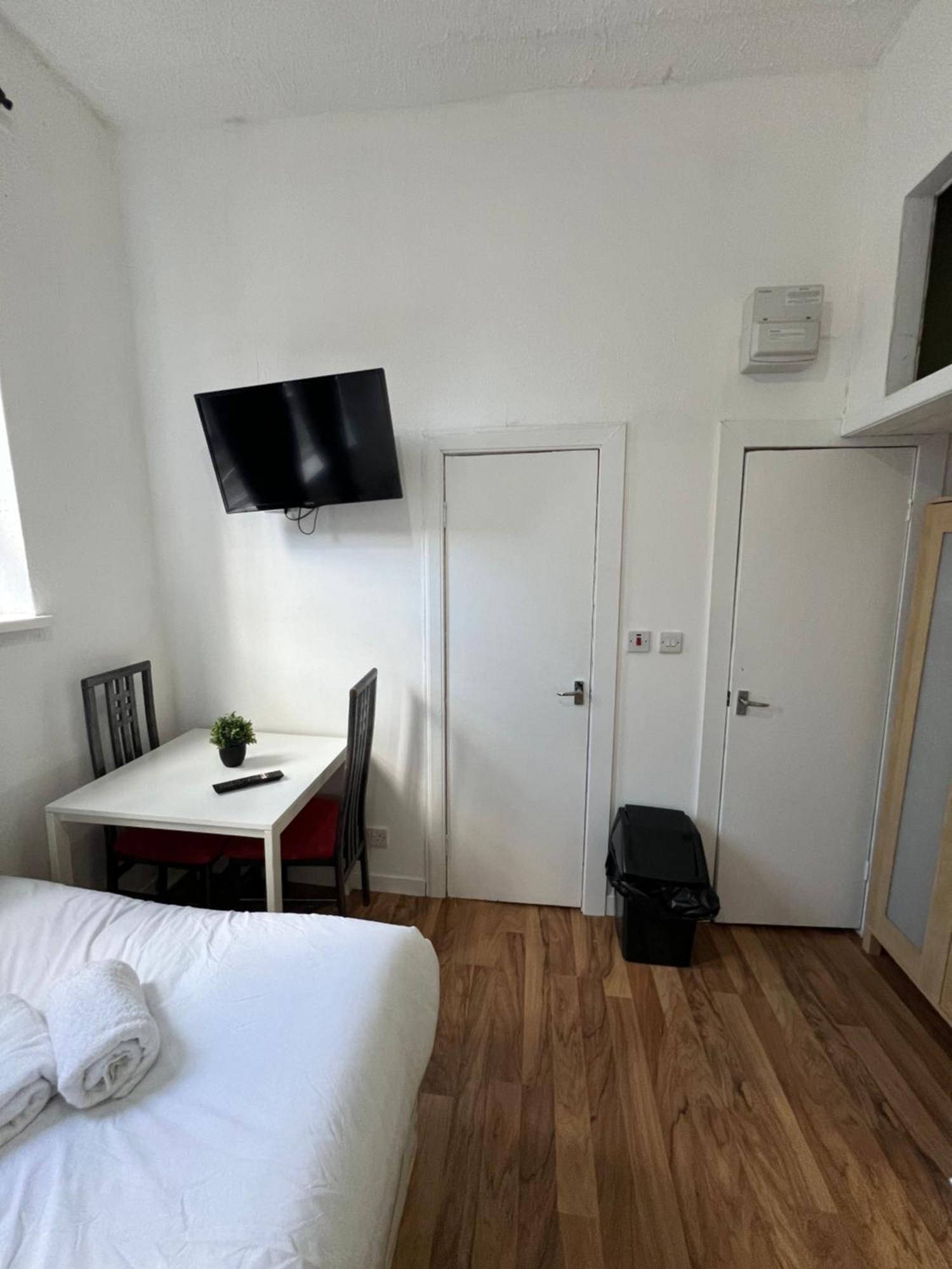 Great Western Road Studio With En Apartment Glasgow