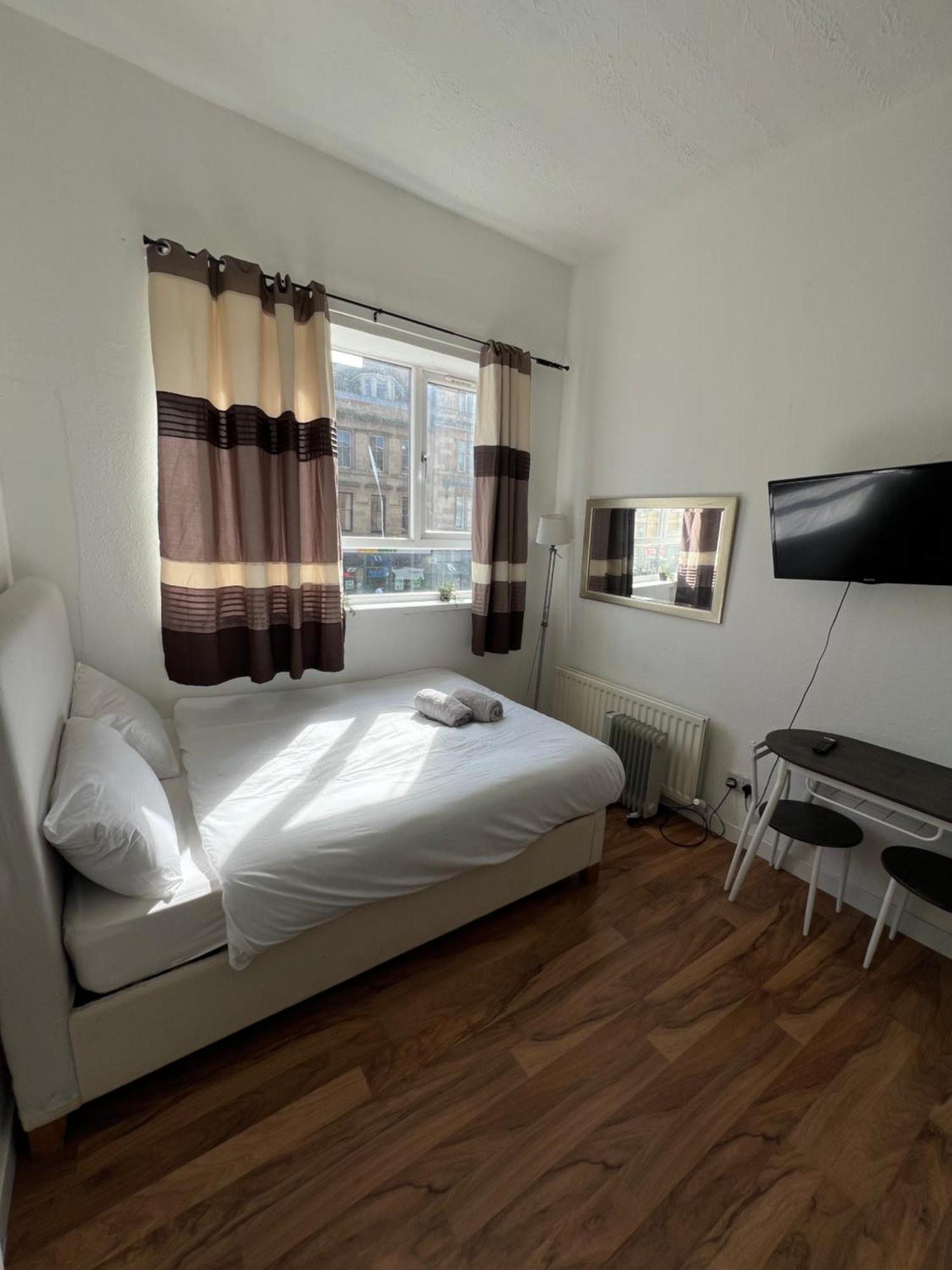 Apartment Great Western Road Studio With En Glasgow