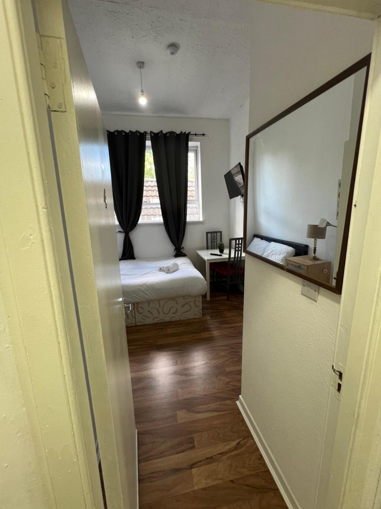Great Western Road Studio With En Apartment Glasgow