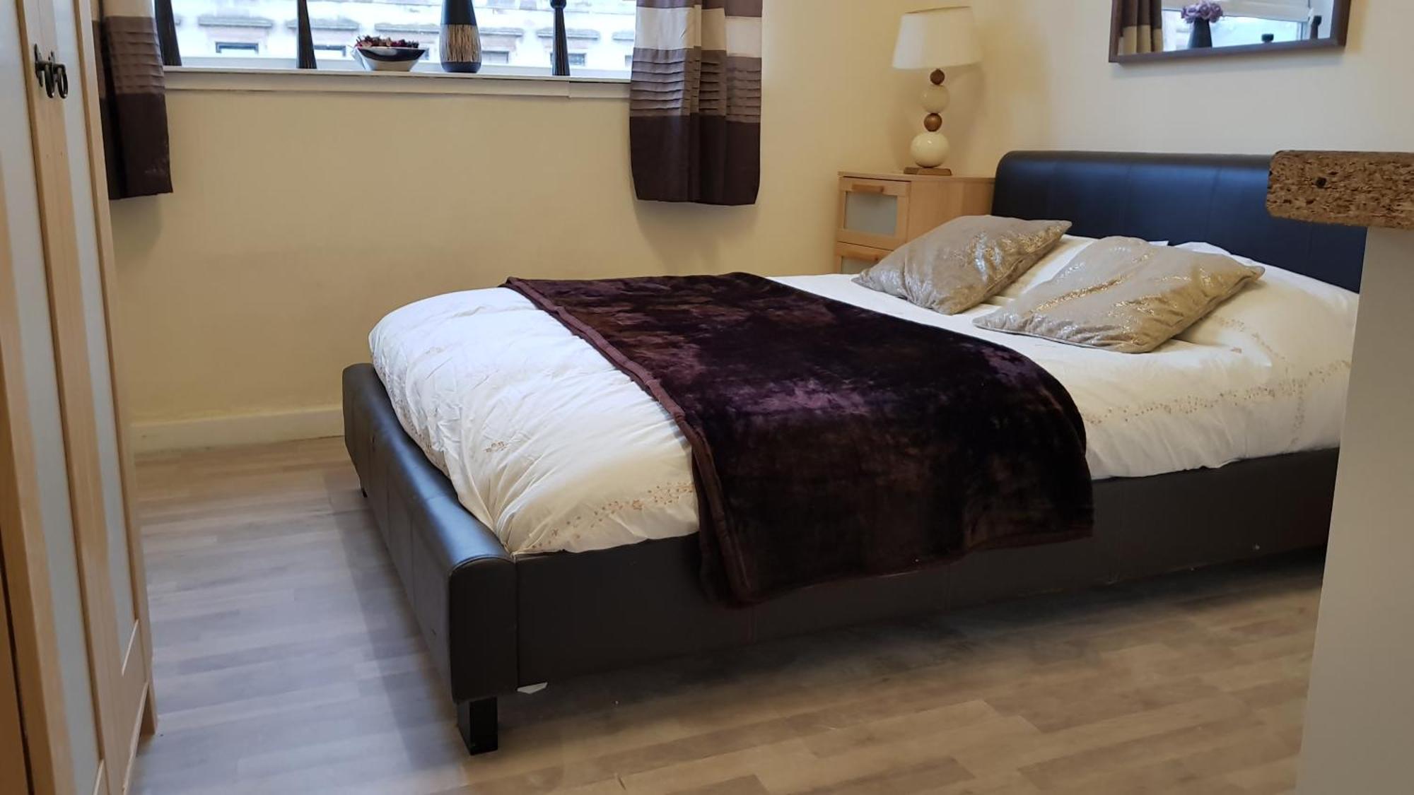 Apartment Great Western Road Studio With En *