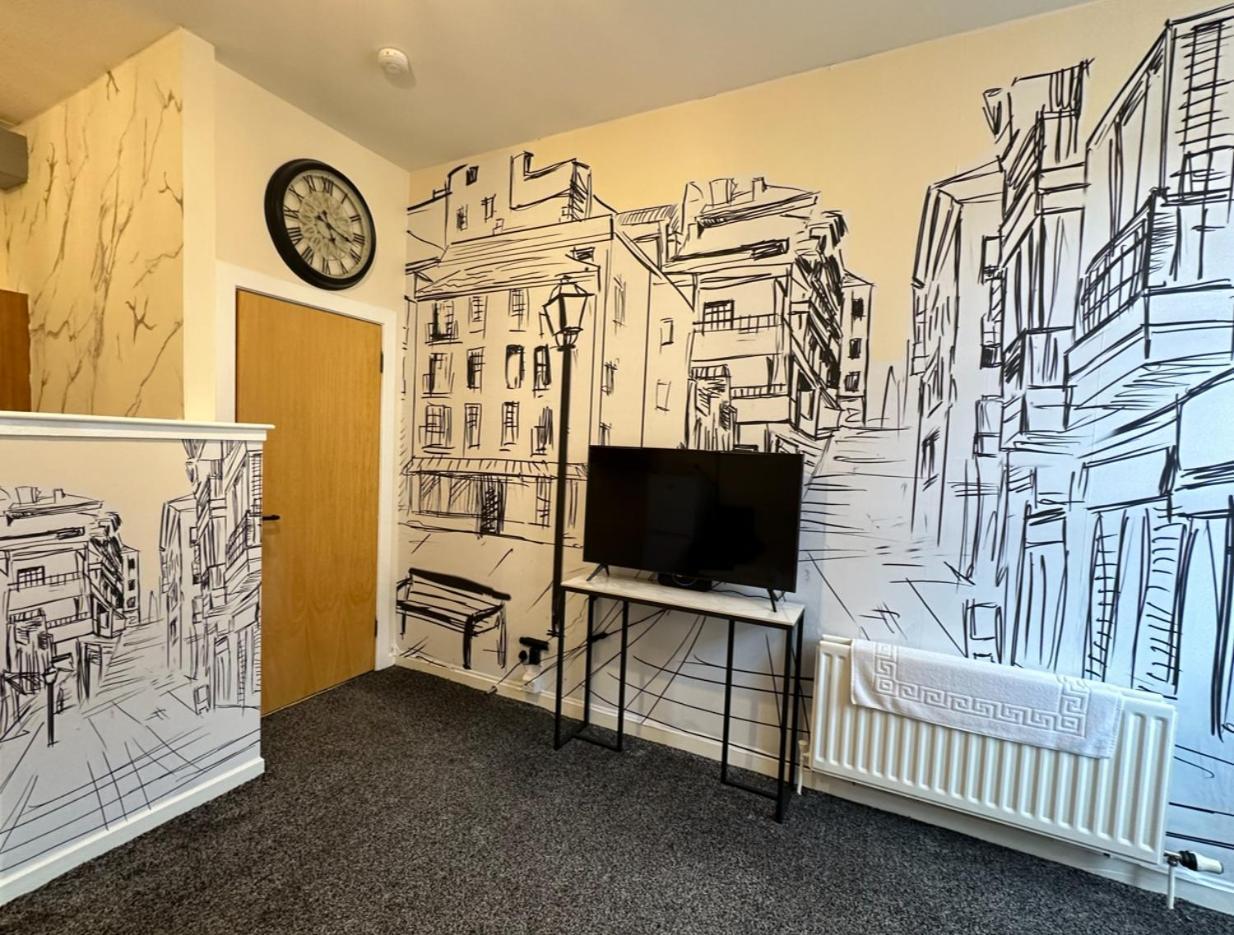 1 Bedroom In Centre Apartment