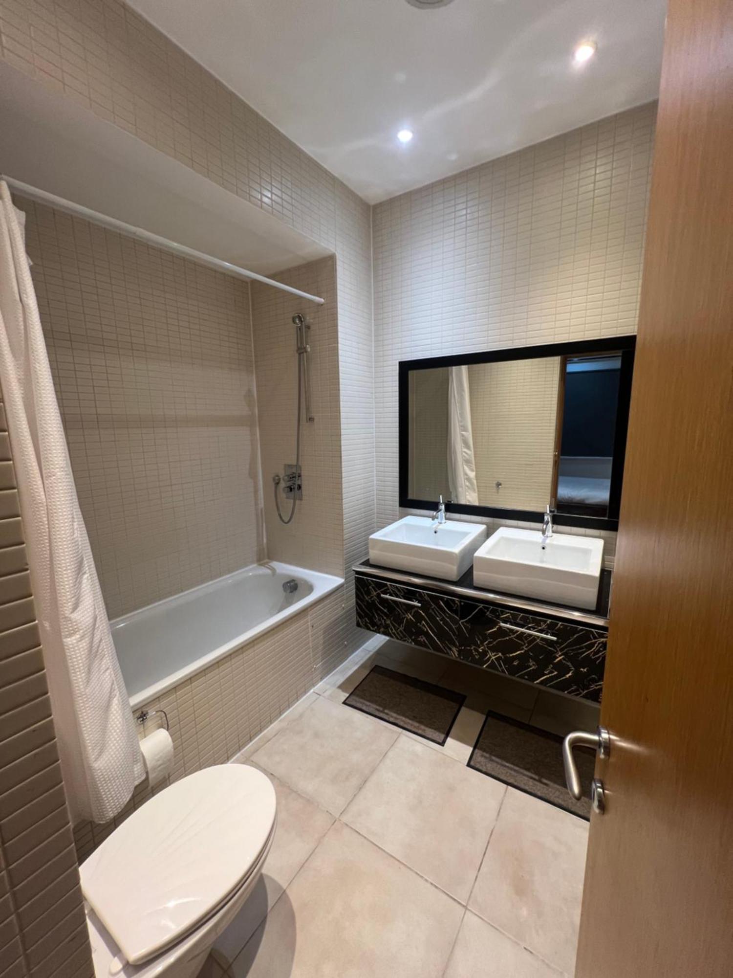 Centre - 2 Bed Apartment
