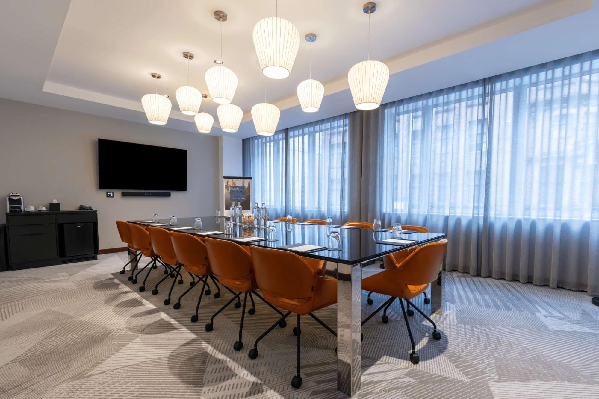 Radisson Blu Hotel, 4* Glasgow