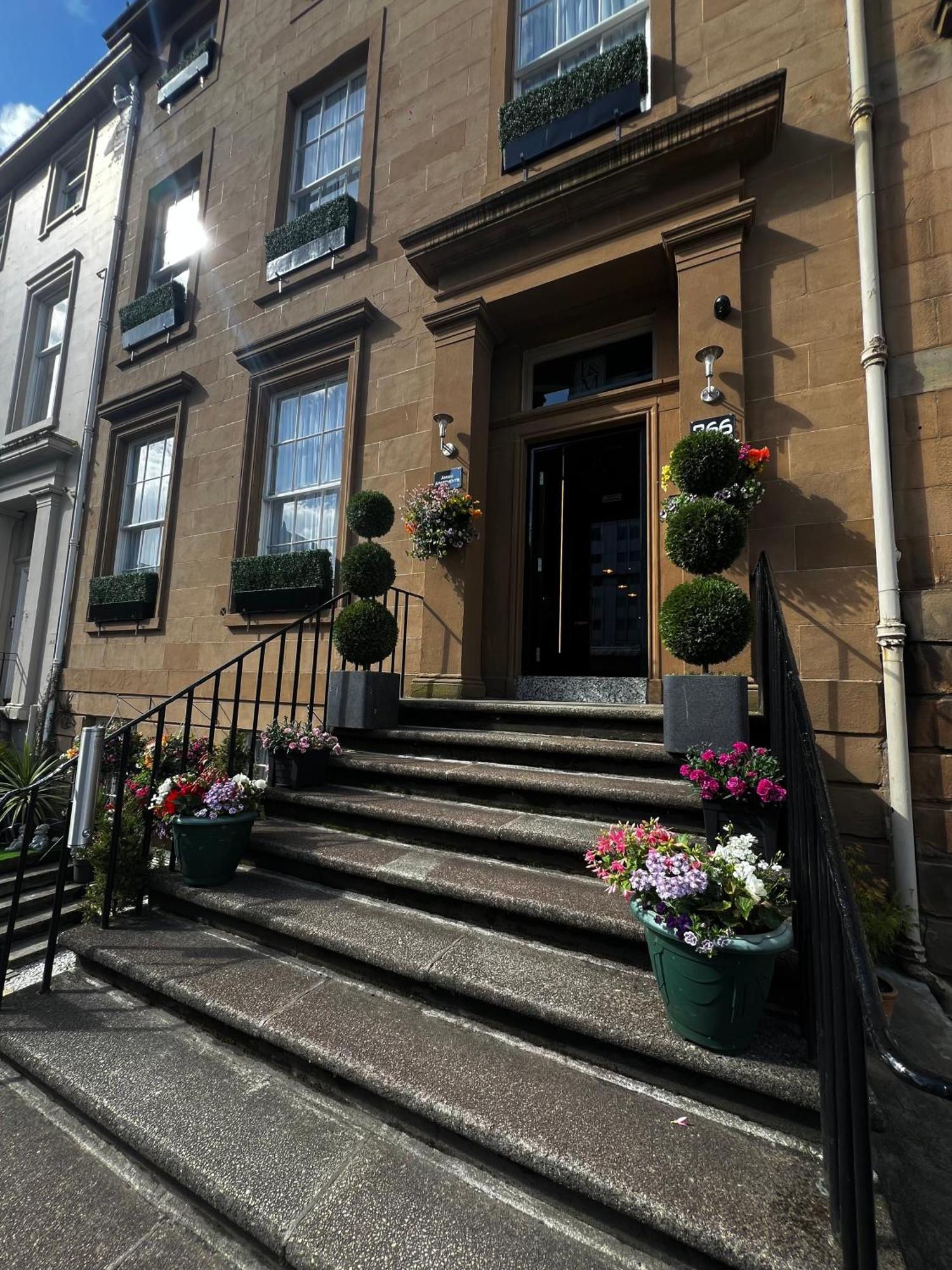 Amani - Centre Aparthotel Glasgow