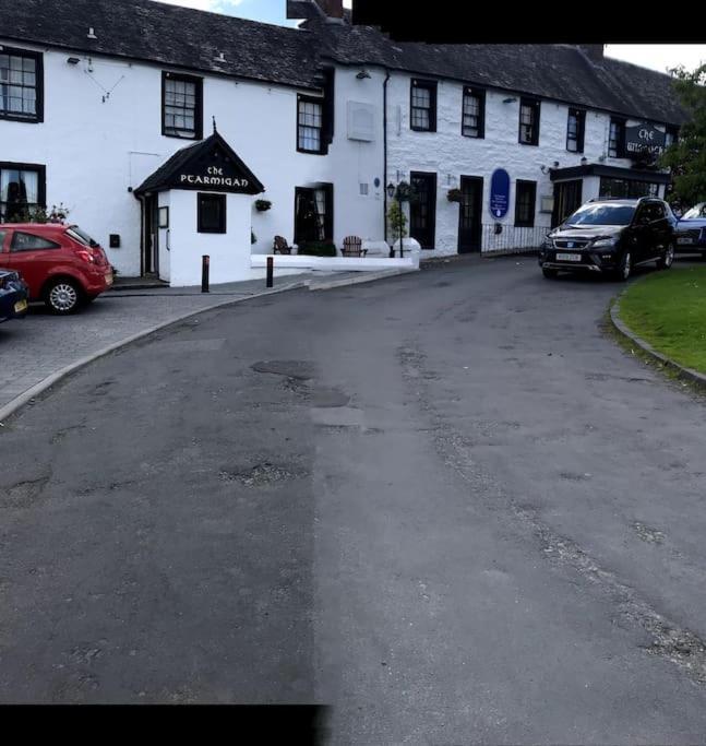 House In Drymen Village With Free Local Health Club Access Holiday home *