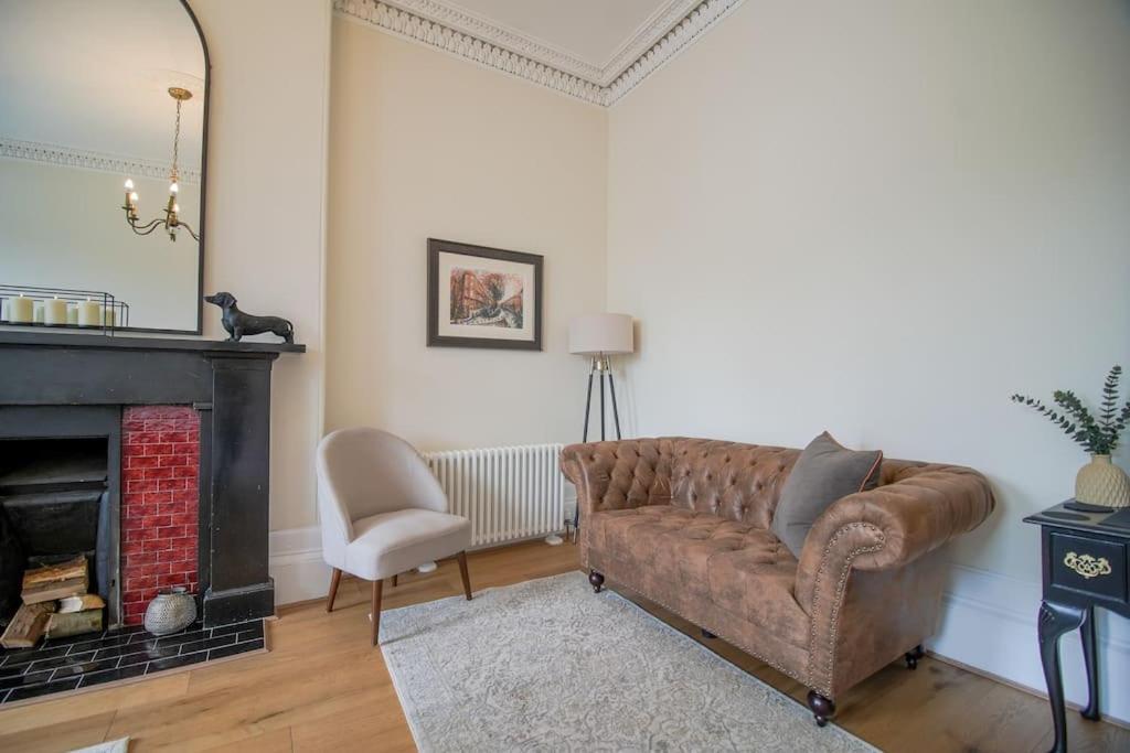 Timeless 5 Bed Duplex Flat *