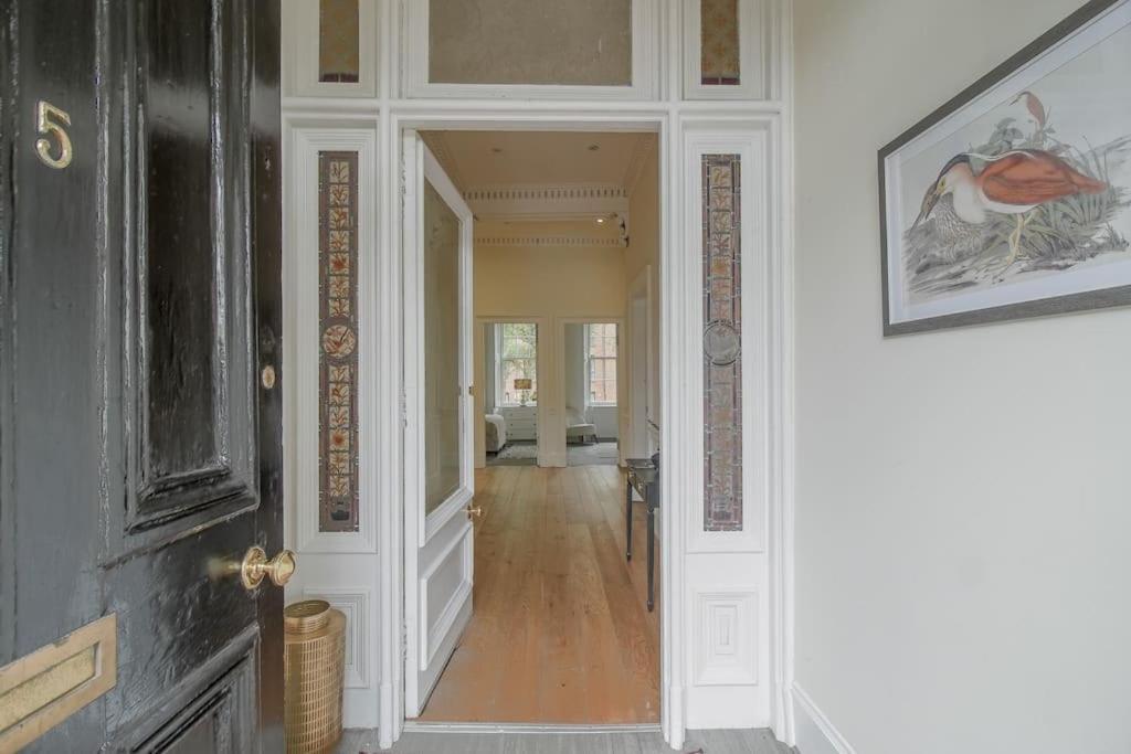 Timeless 5 Bed Duplex Flat *