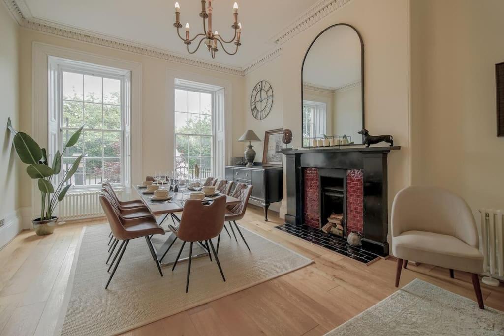 Apartment Timeless 5 Bed Duplex Flat