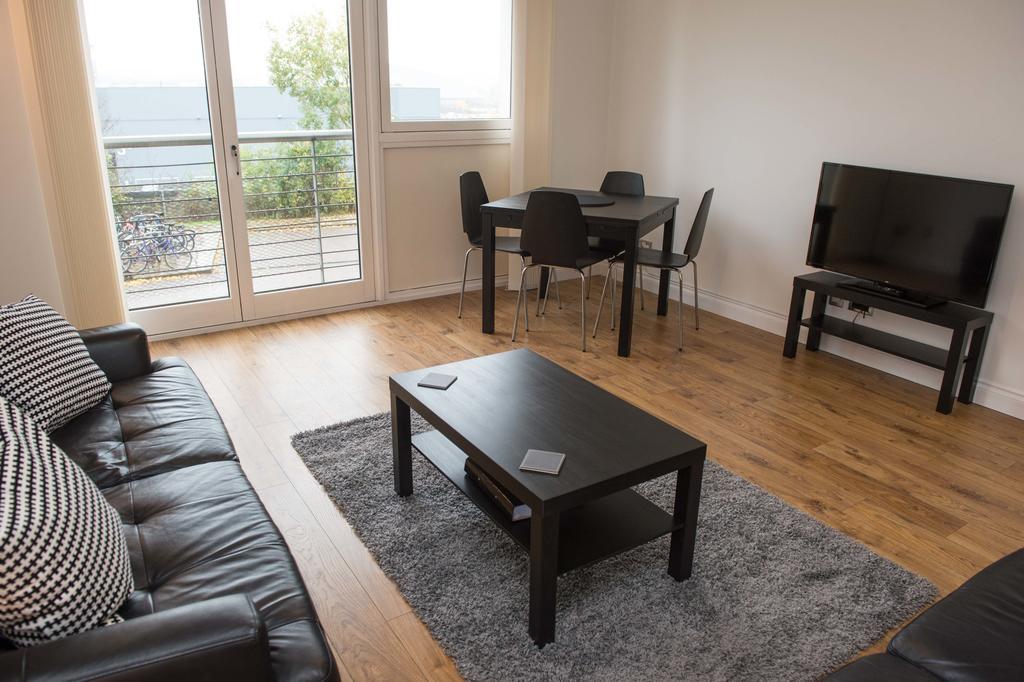 Apartment Admirals Gate Glasgow