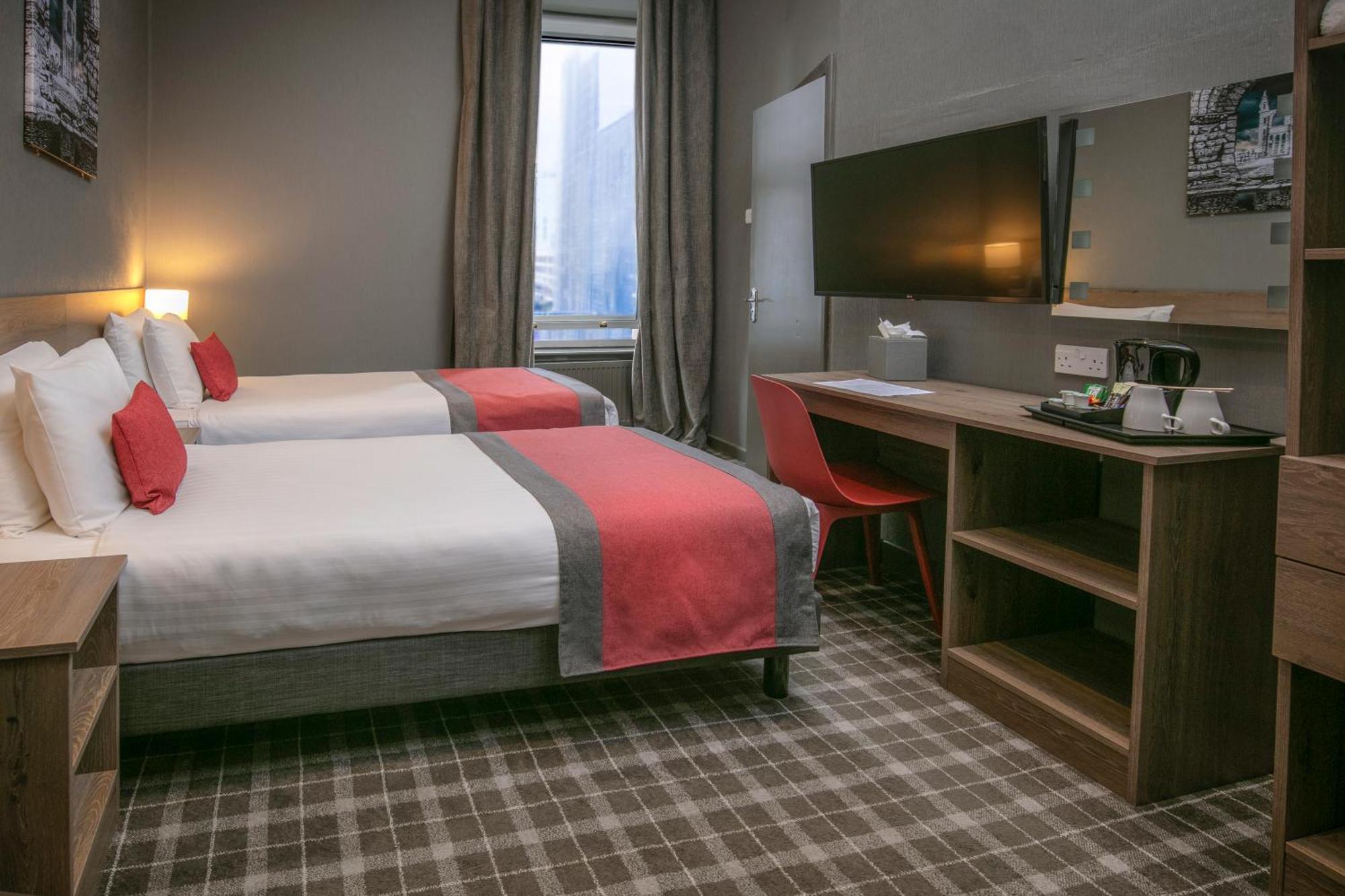 Hotel Western