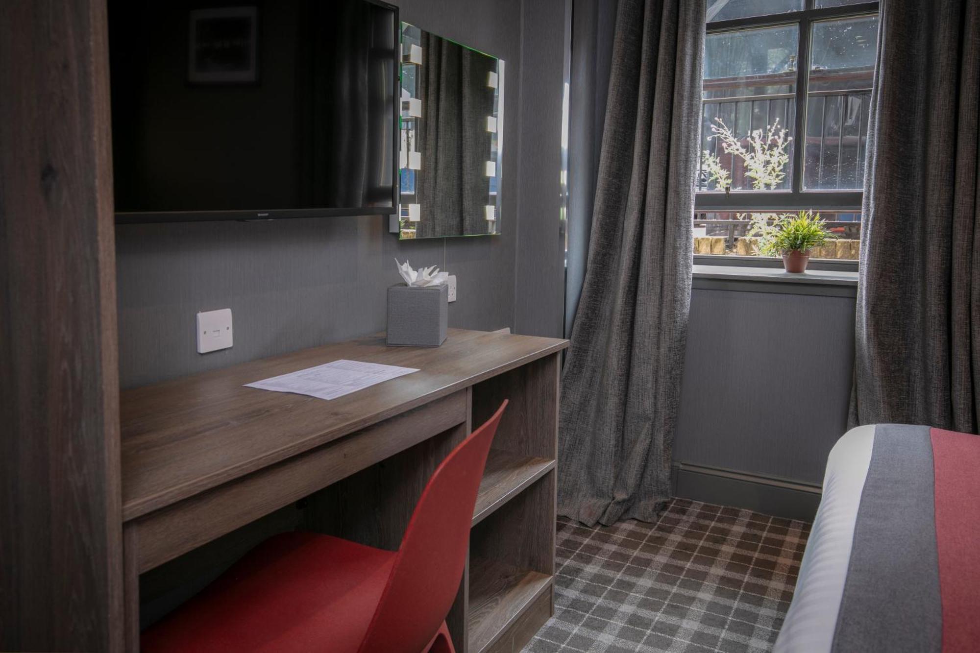 Western Hotel 3*