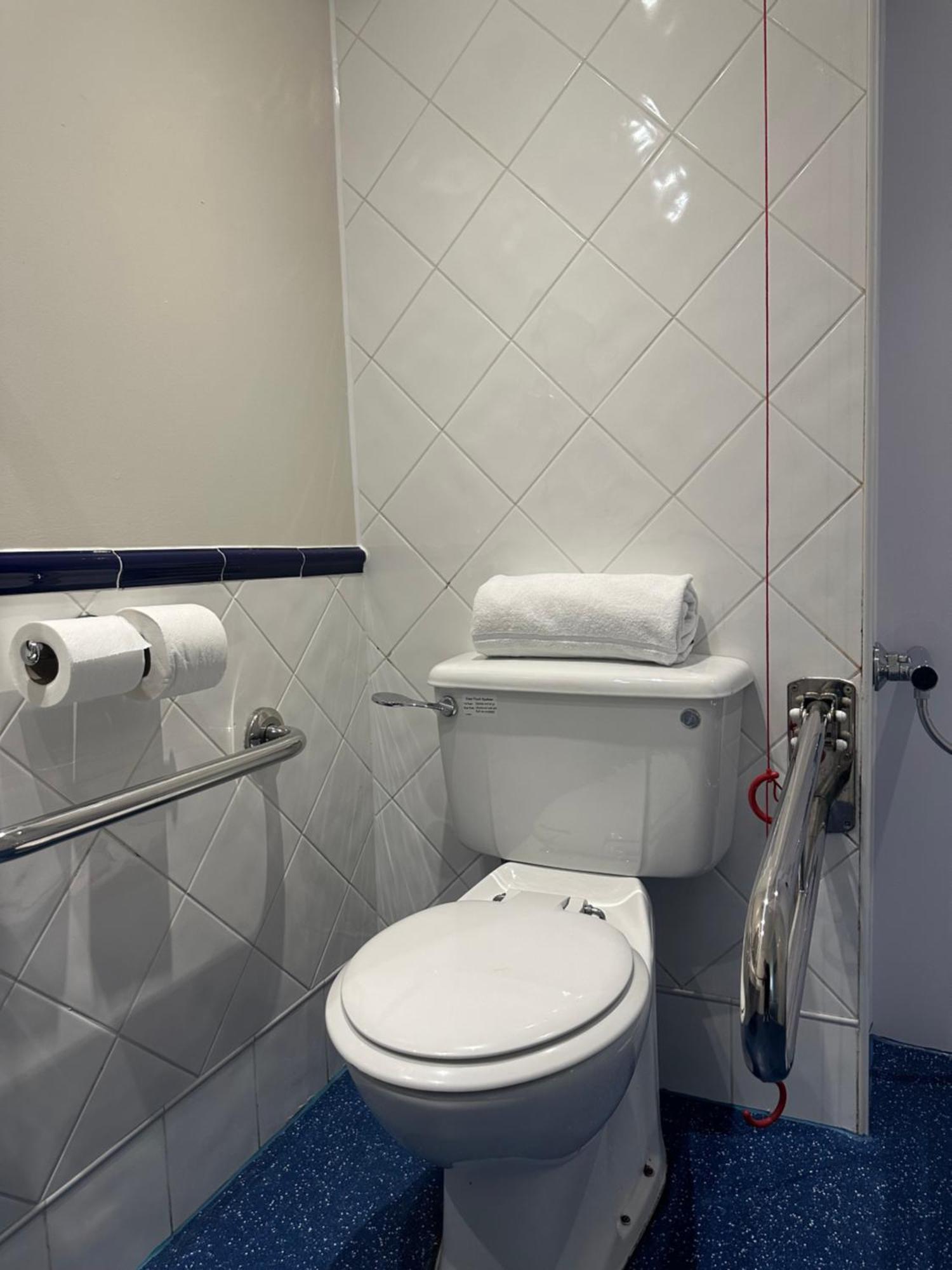 Go2 Glasgow - Free Parking And Pet Friendly 2*