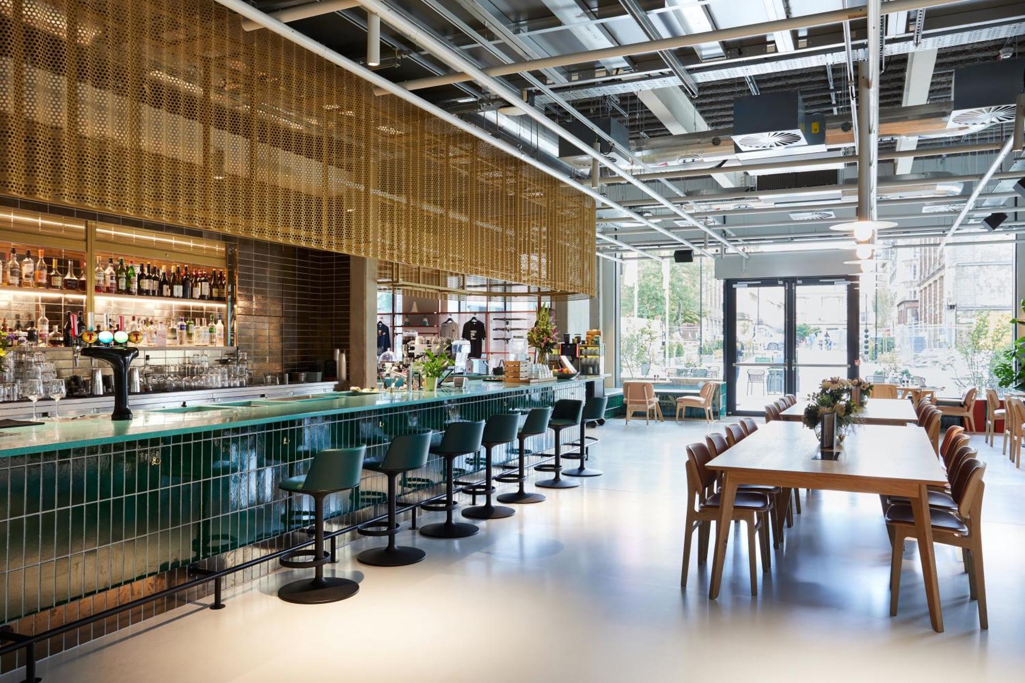Hotel The Social Hub 4*
