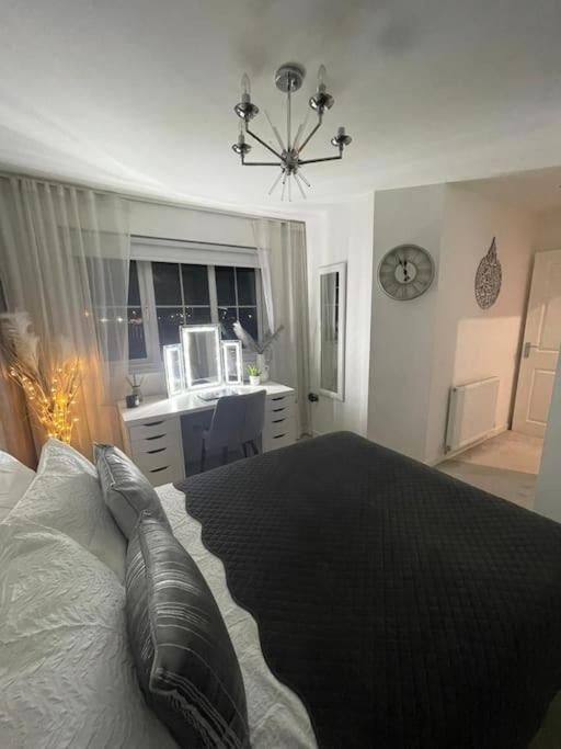 Villa Entire 4 Bed Perfect Family In *