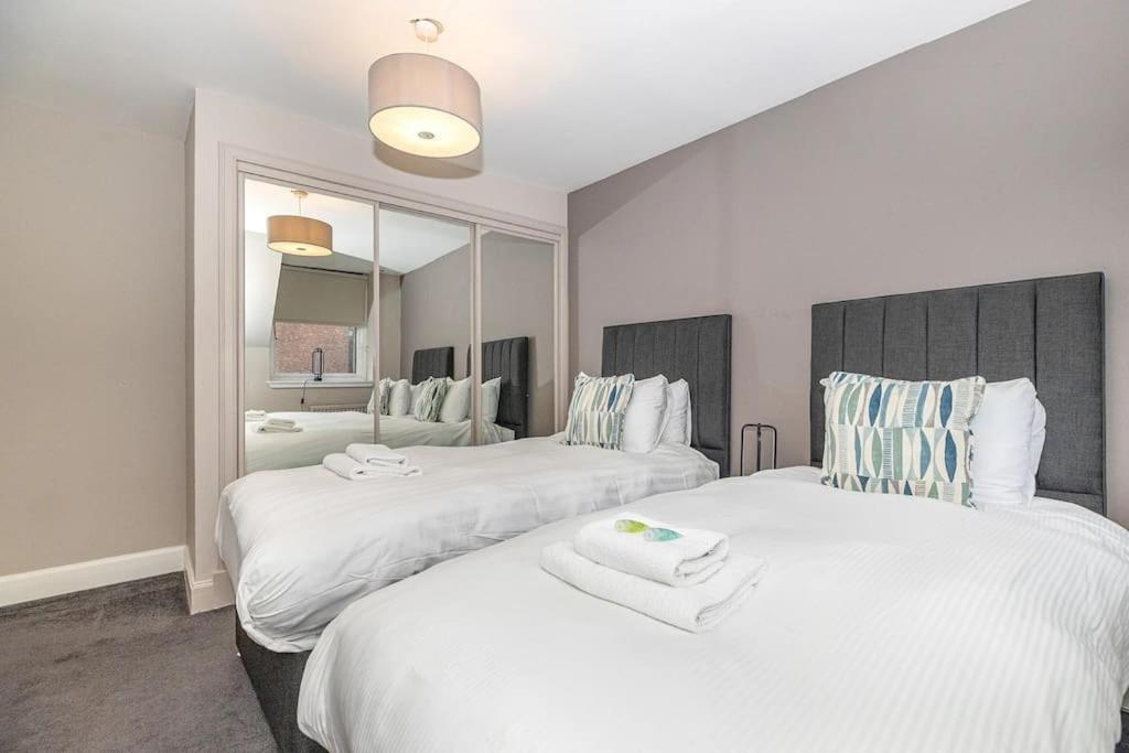 Bright And Duplex In Centre * Glasgow