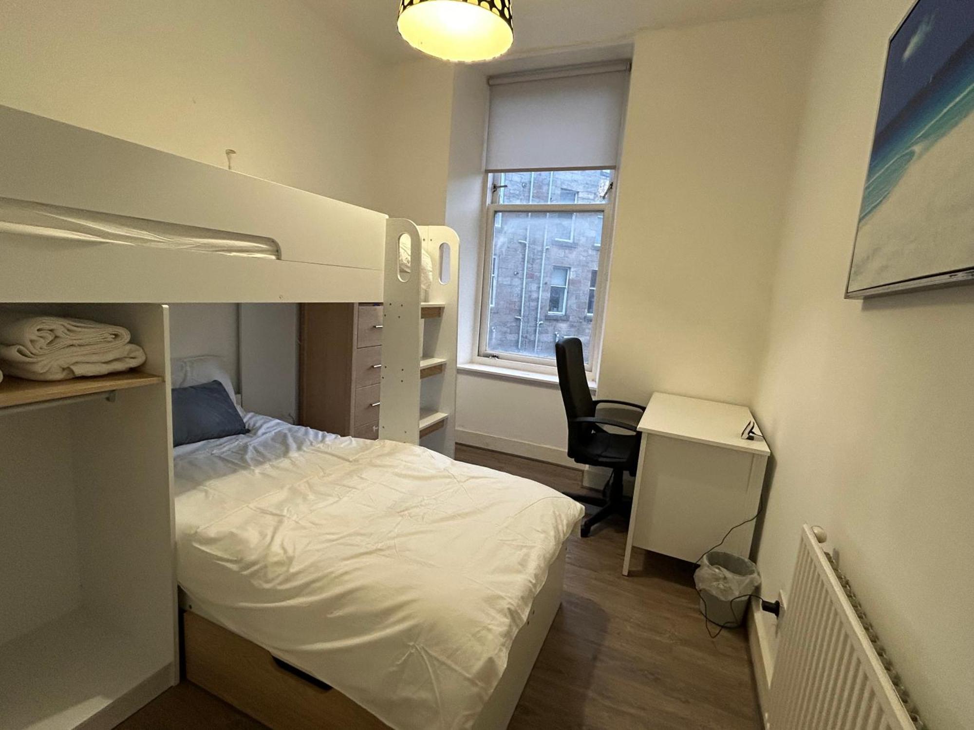 2 Bedroom Near Sec, Hydro & Centre