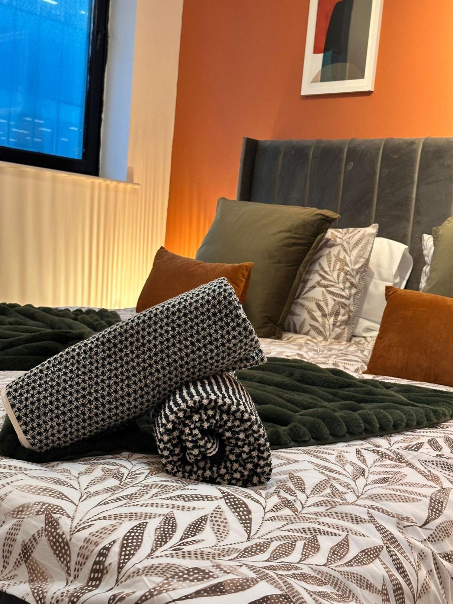 Apartment Stylish 2 Bed Retreat