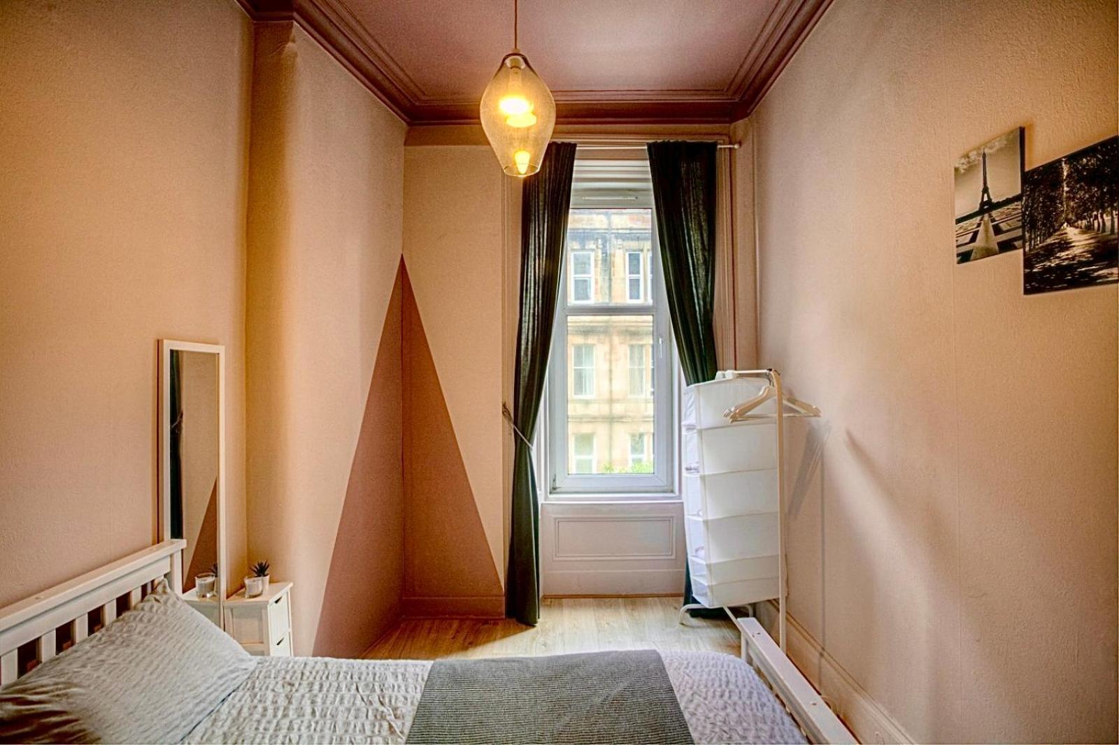 Charming 2 Bed In The Heart Of The West End Apartment Glasgow