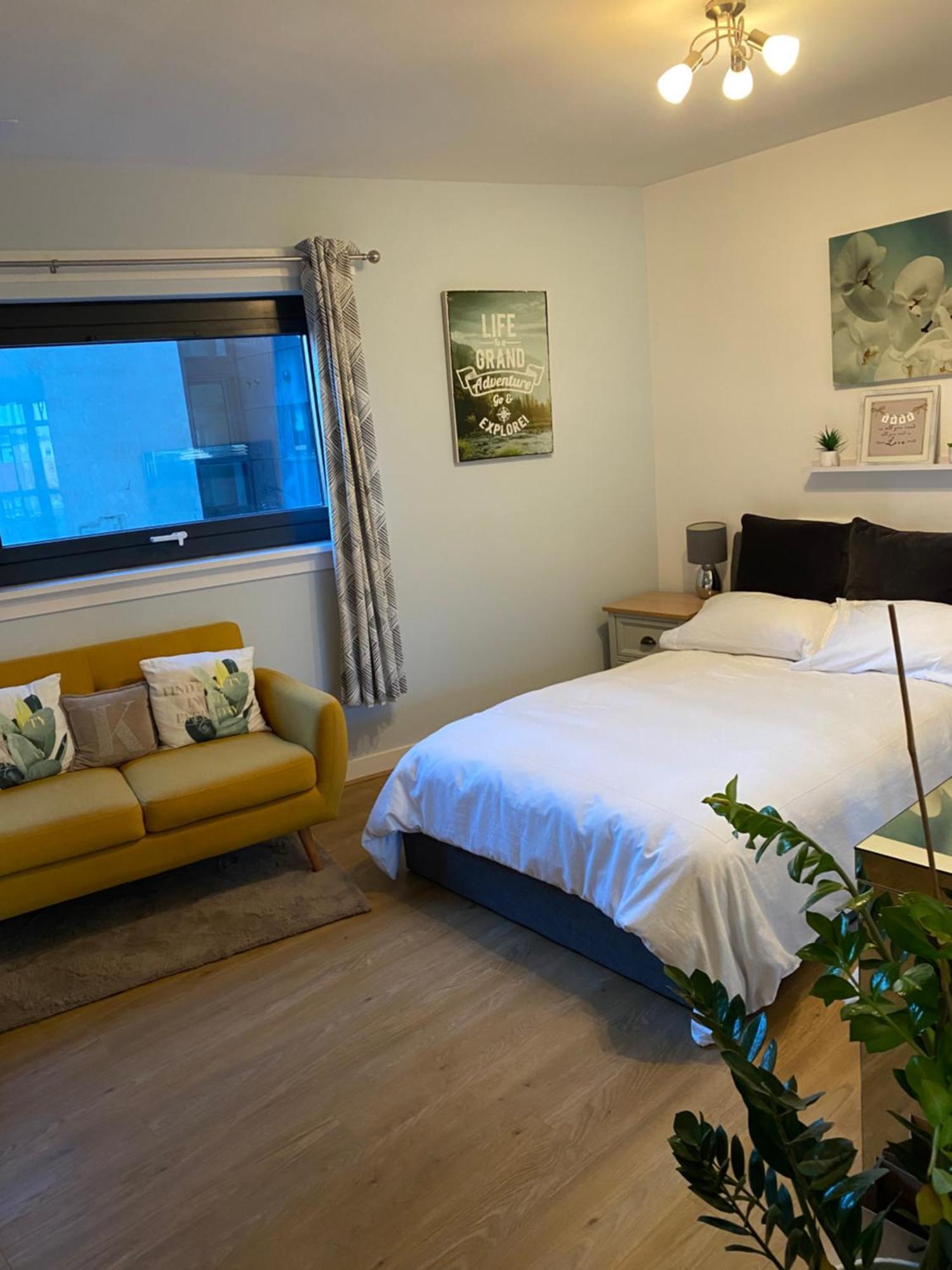 Metropolitan Nest - Easy Walk To Hydro & Secc Center