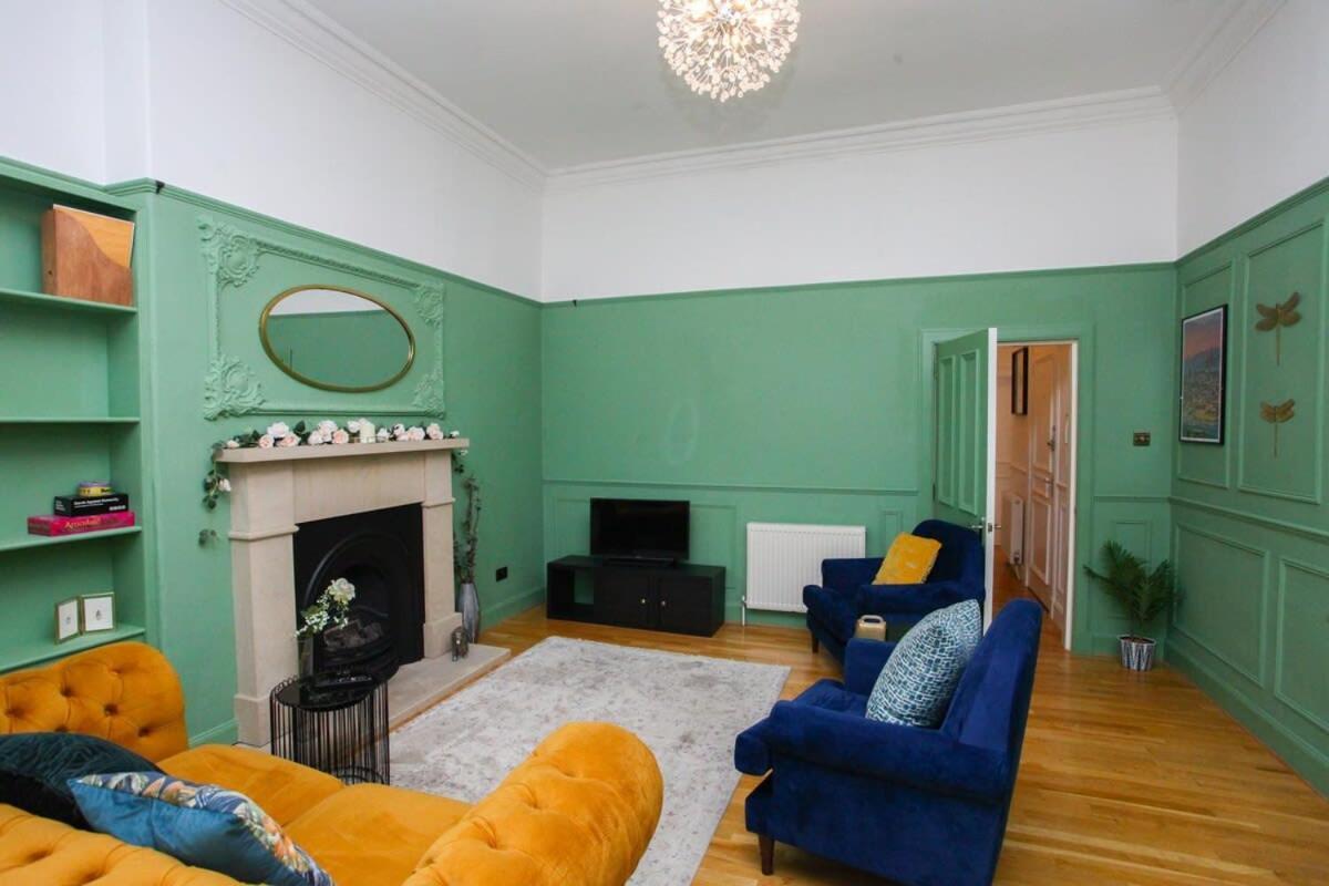 Lovely Spacious 2 Bed Flat Apartment Glasgow