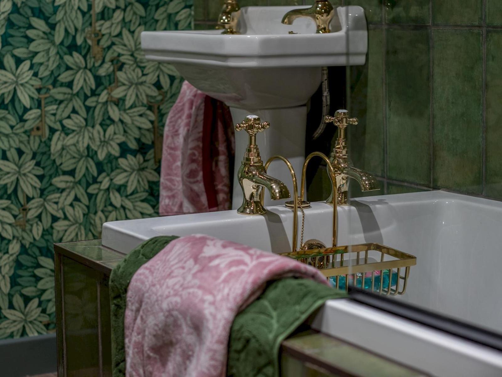 Pass The Keys Magical Mews Hideaway: Quirky Experience