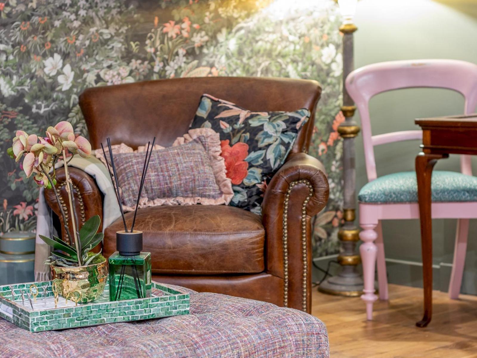 Pass The Keys Magical Mews Hideaway: Quirky Experience * Glasgow