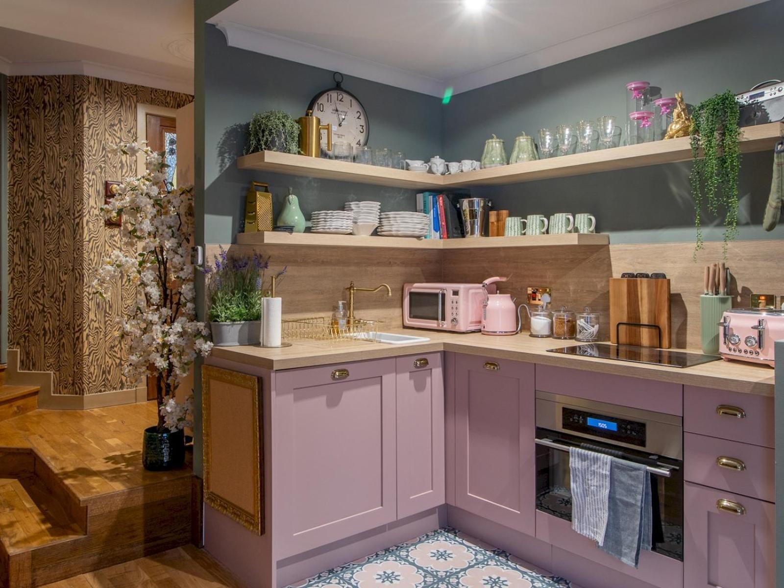 Pass The Keys Magical Mews Hideaway: Quirky Experience Holiday home *
