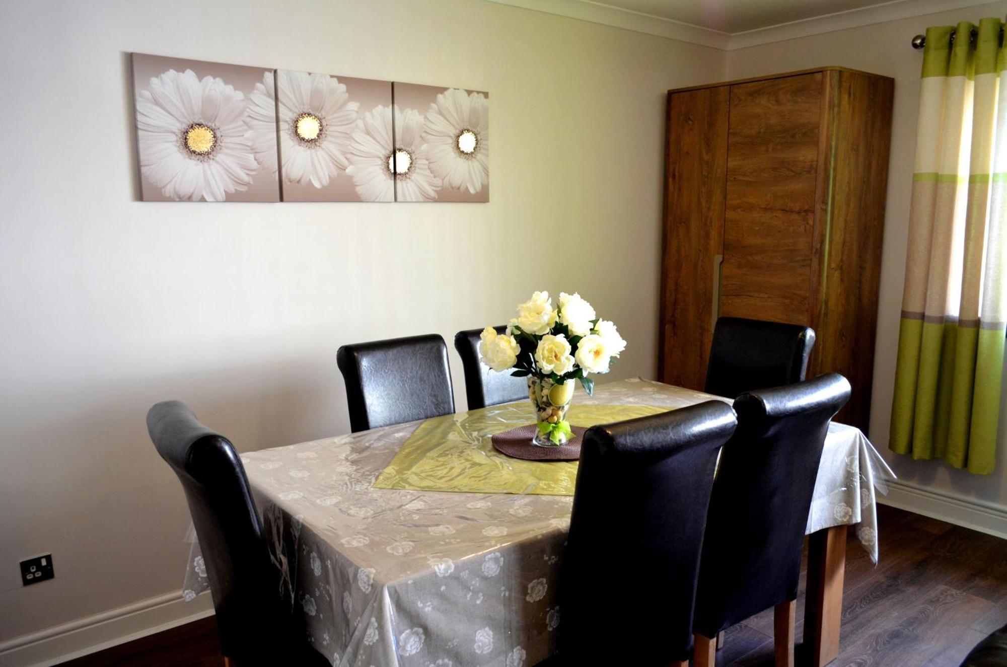 Homestay Double In Riverside - C