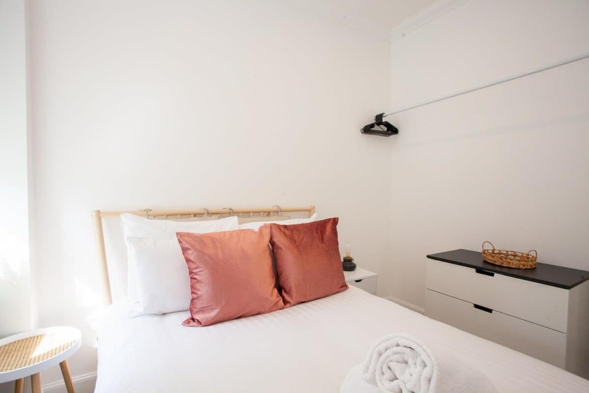 Stunning Flat In West End Location Glasgow