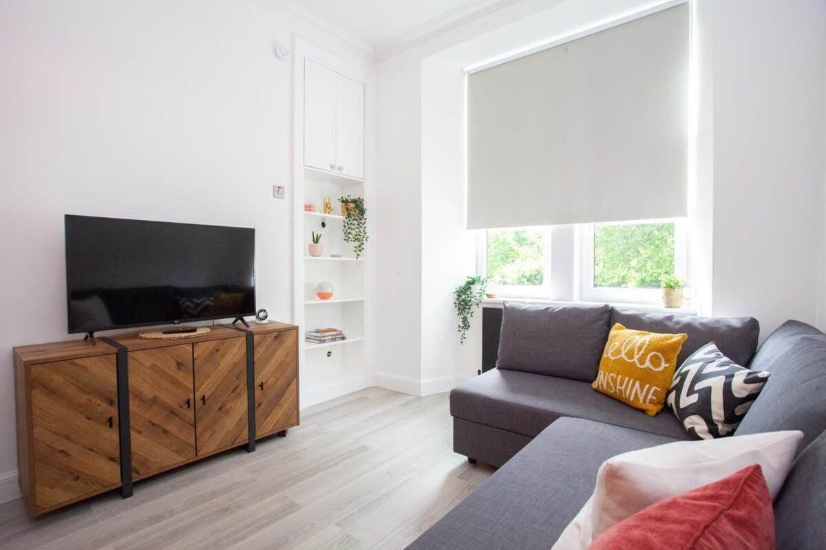 Stunning Flat In West End Location Glasgow