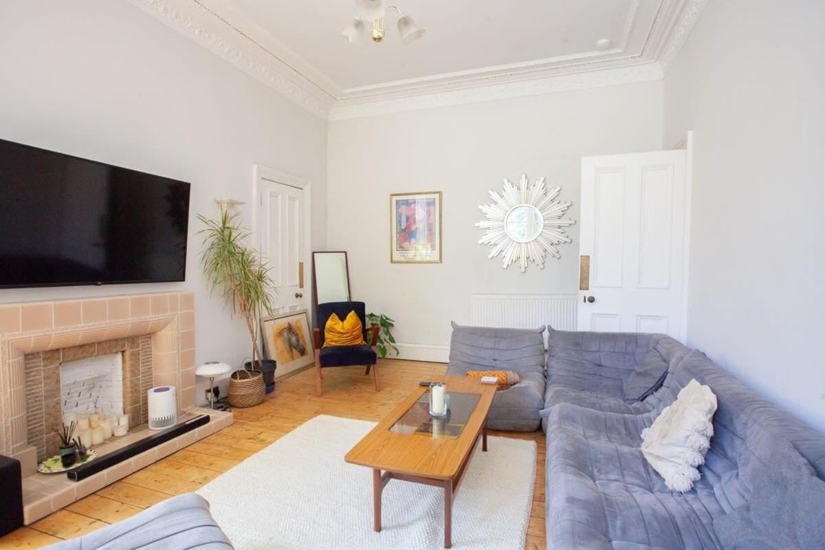 Lovely Flat In Ideal Location Glasgow