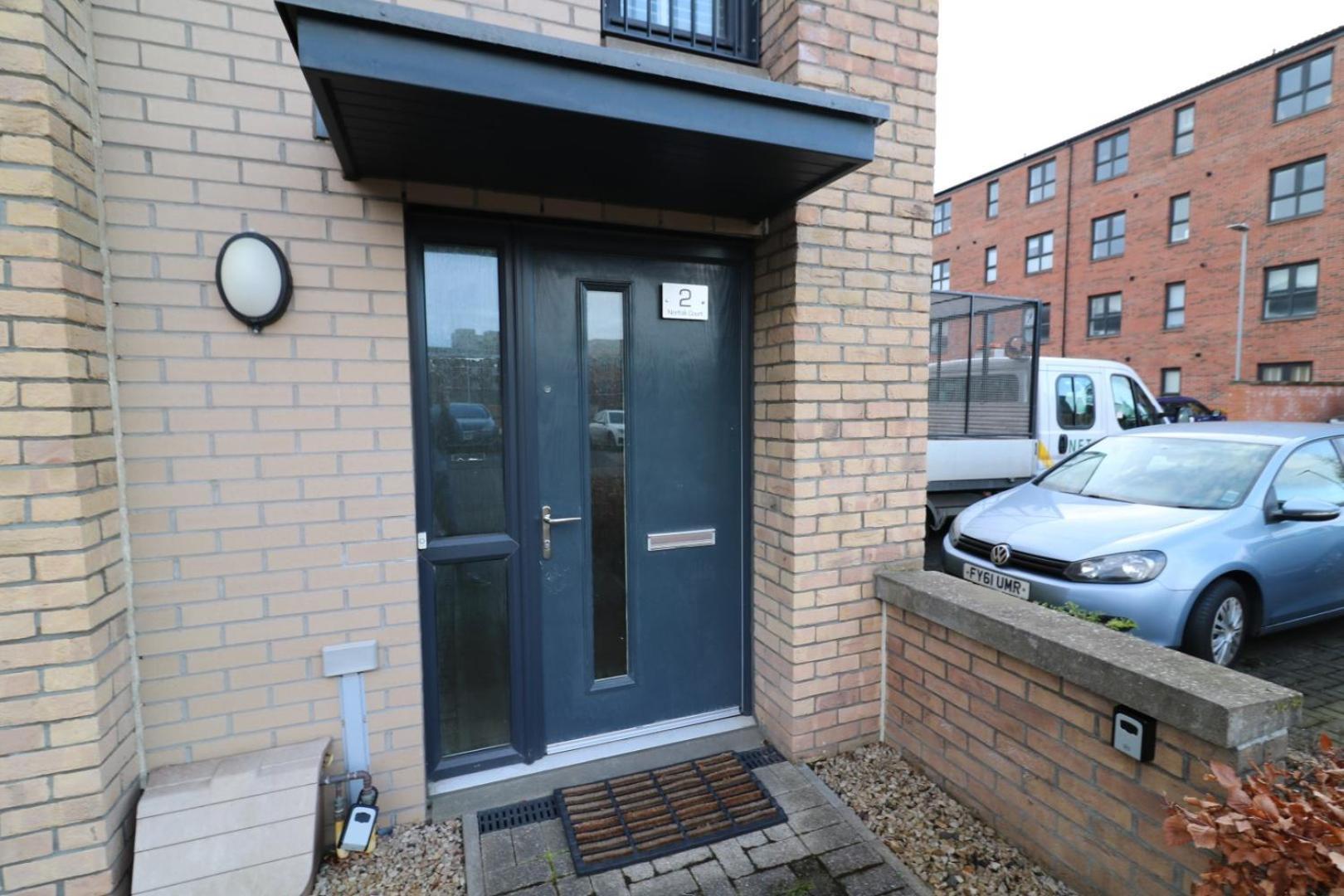 Signature - Norfolk House Apartment Glasgow
