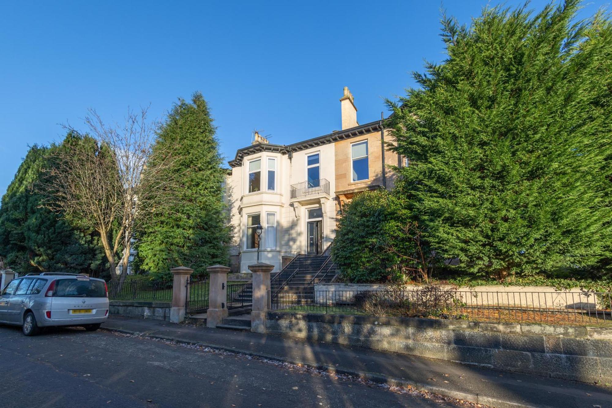 Extravagant 6 Bed Victorian Townhouse With Hot Tub * Glasgow