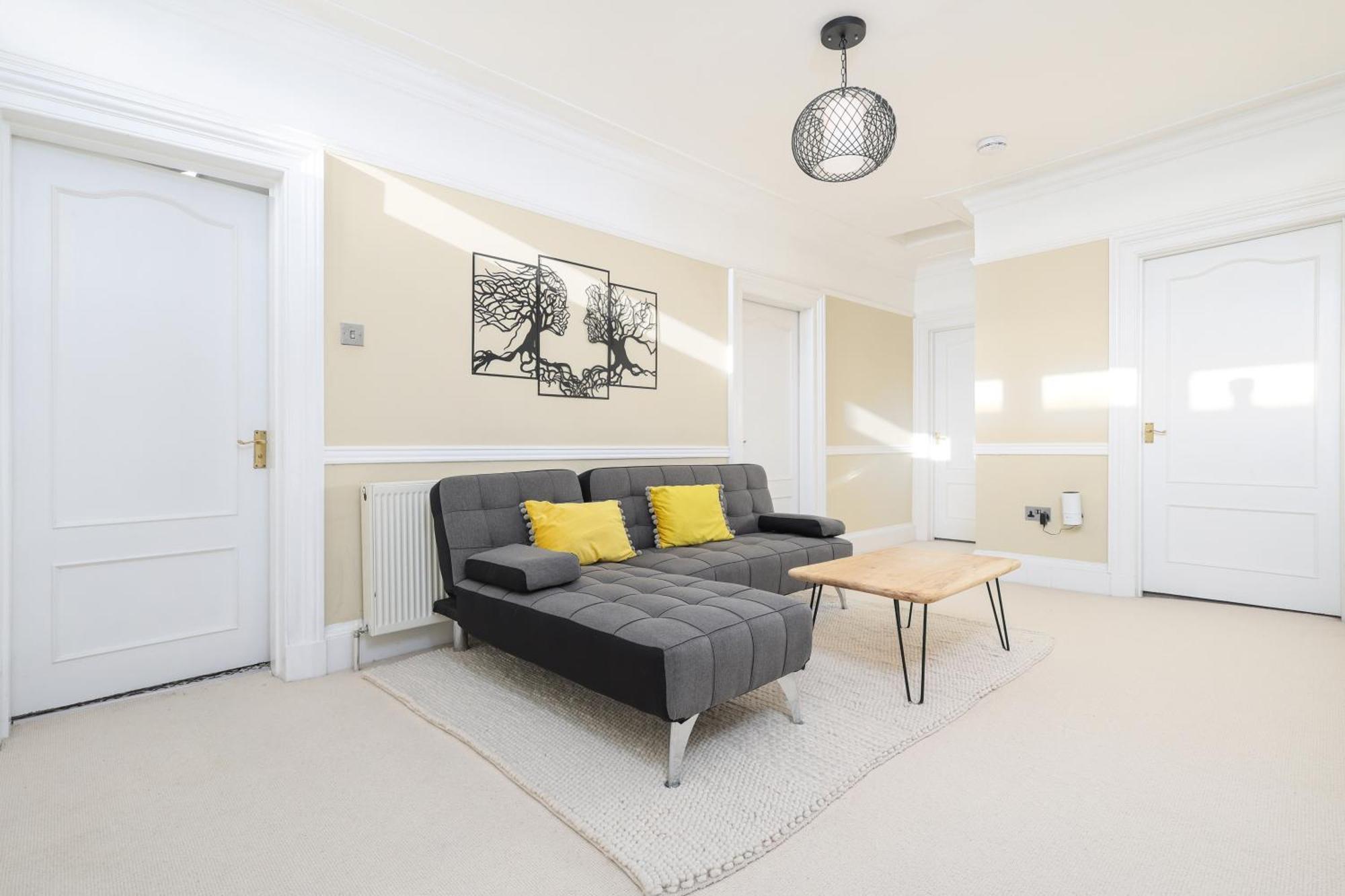 Villa Extravagant 6 Bed Victorian Townhouse With Hot Tub