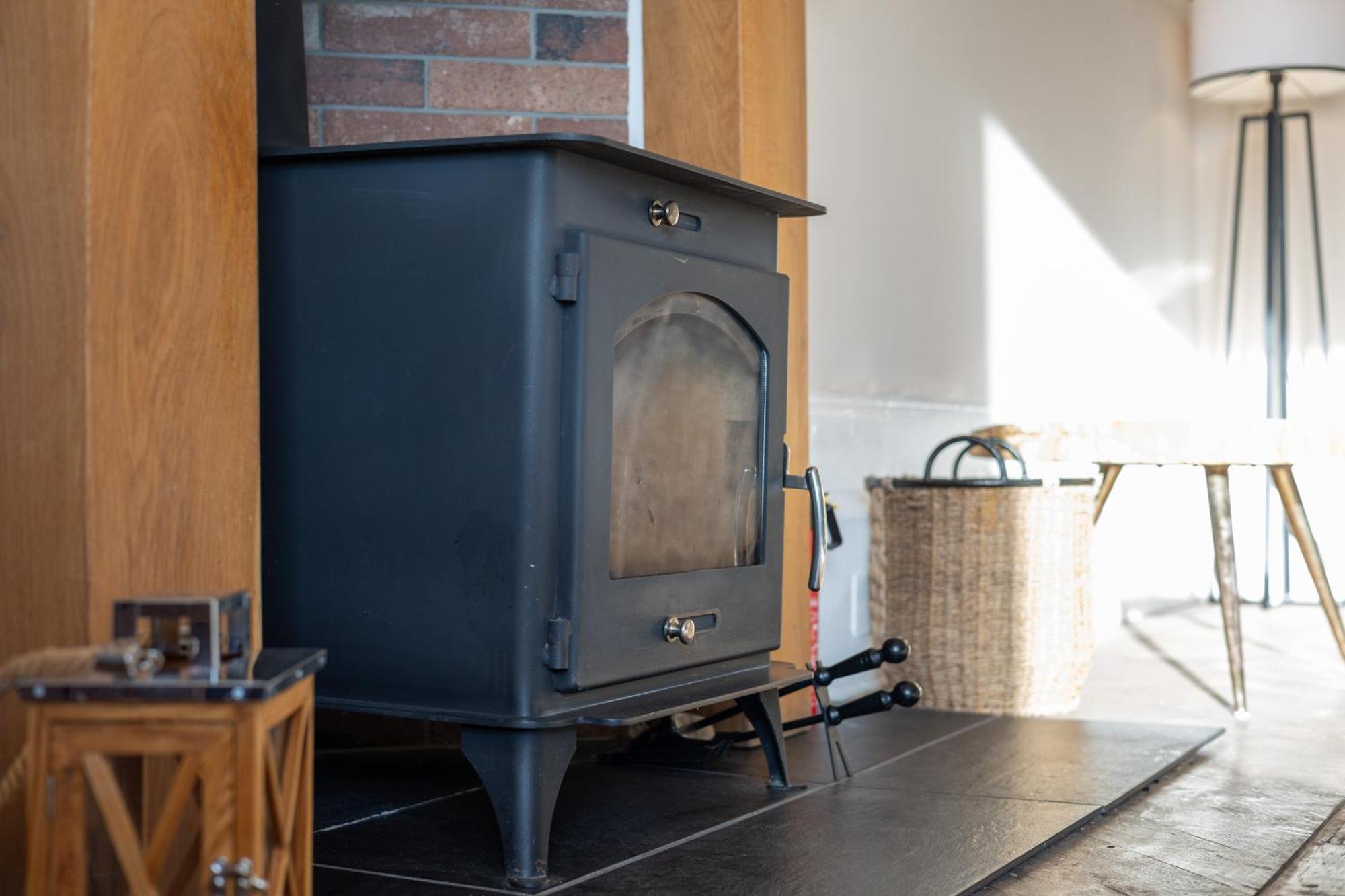 Extravagant 6 Bed Victorian Townhouse With Hot Tub *