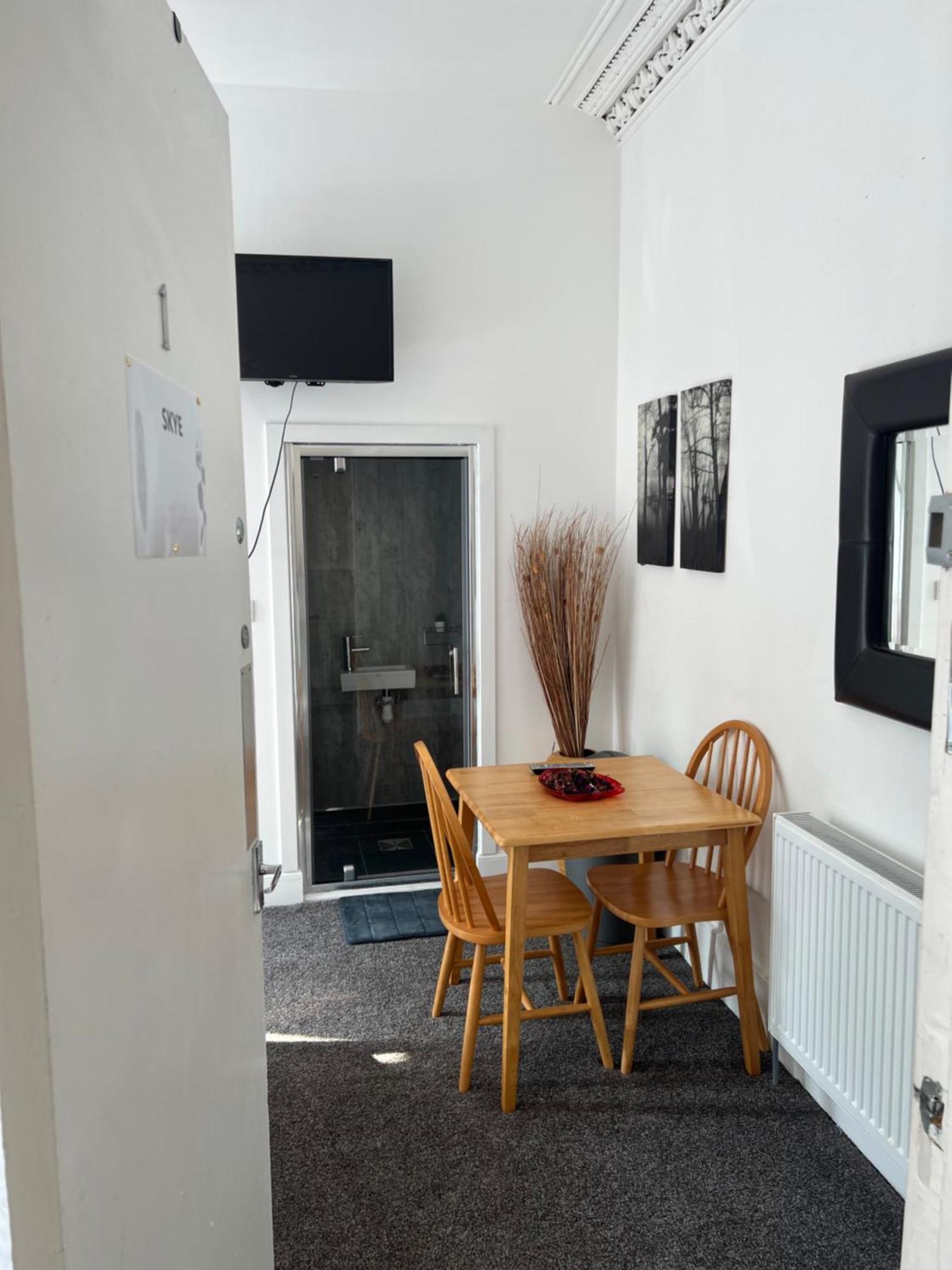 Aparthotel North-west Glasgow