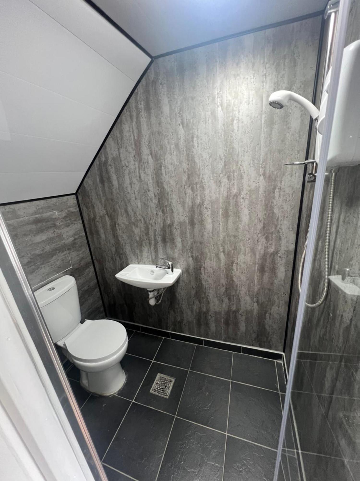 Aparthotel North-west Glasgow